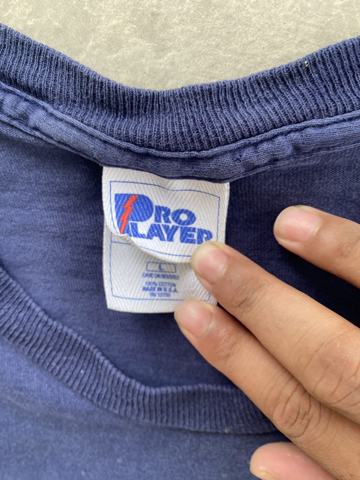 Pro Player × Vintage VINTAGE PRO PLAYER ARIZONA WILDCATS WELLWORN TEE Size US L / EU 52-54 / 3 - 3 Thumbnail