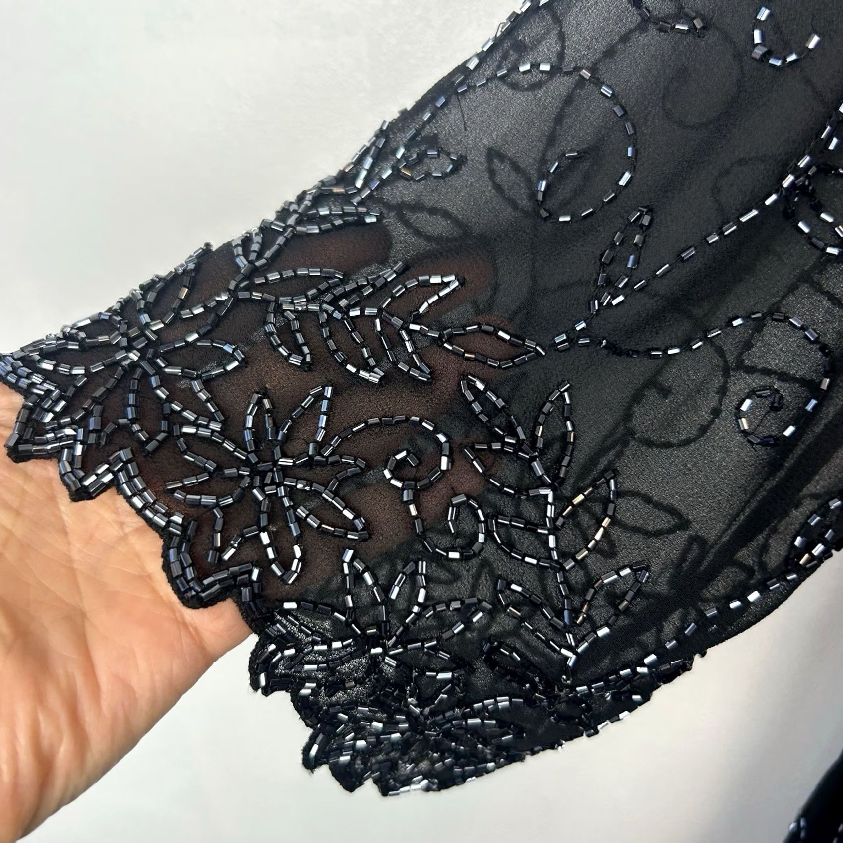 Vintage JKARA Evening Gown Womens 16W Black Chiffon Beaded Wedding Black Tie Event A-Line Long Dress 3/4 Sleeve Round Neck Formal Party/Cocktail Size XXL / US 16-18 / IT 52-54 - 5 Thumbnail