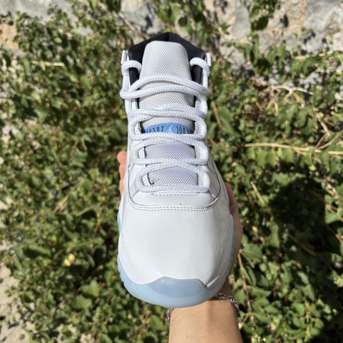 Jordan Brand Air Jordan 11 Retro “ Legend Blue” Size US 9 / EU 42 - 3 Thumbnail