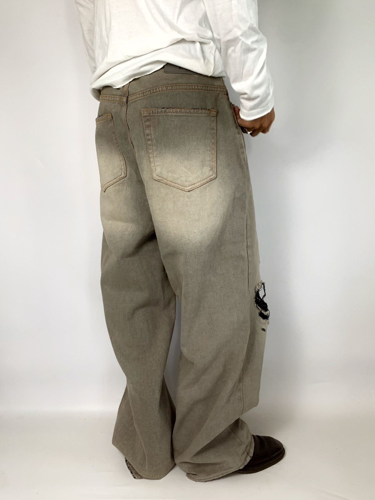 If Six Was Nine baggy distressed jeans develop balenciaga style Size US 30 / EU 46 - 19 Thumbnail