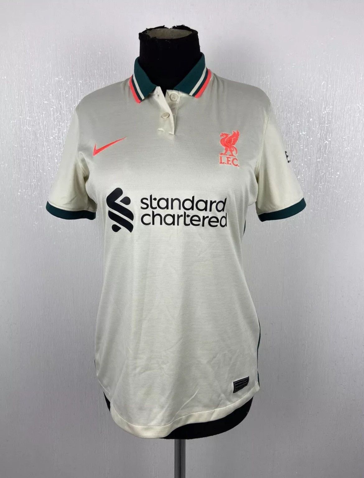 Nike Women’s Liverpool FC 2021/22 Jersey Nike DB2538-111 Size M Size M / US 6-8 / IT 42-44 - 1 Thumbnail