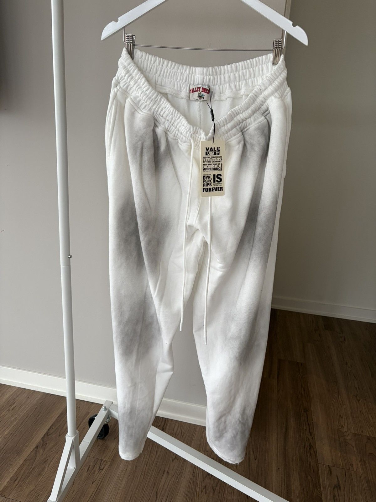 Vale Vale forever size L Size US 33 - 1 Thumbnail