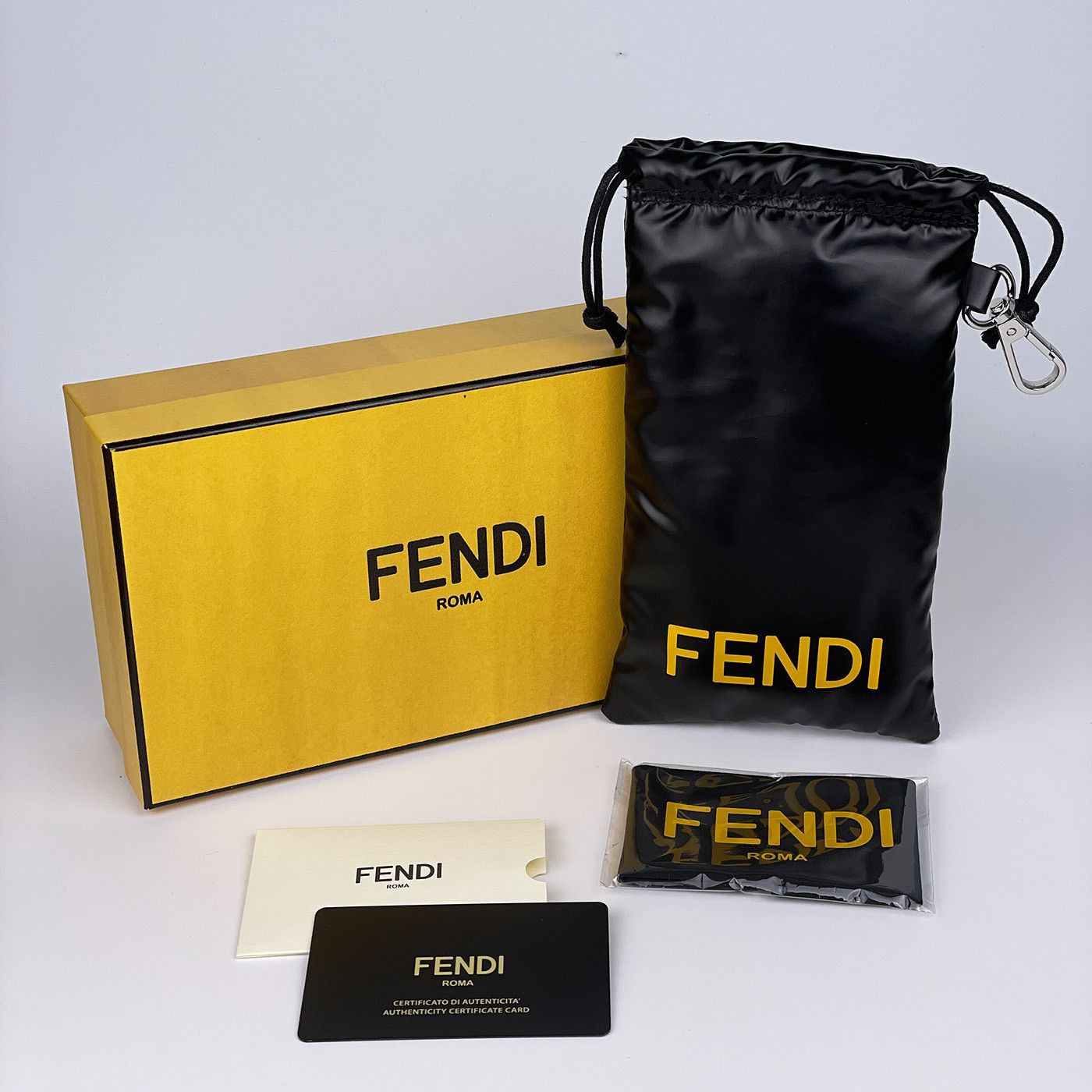 Fendi Fendi FF DIAMONDS Sunglasses FE40140U 01A NEW AUTHENTIC Size ONE SIZE - 8 Thumbnail