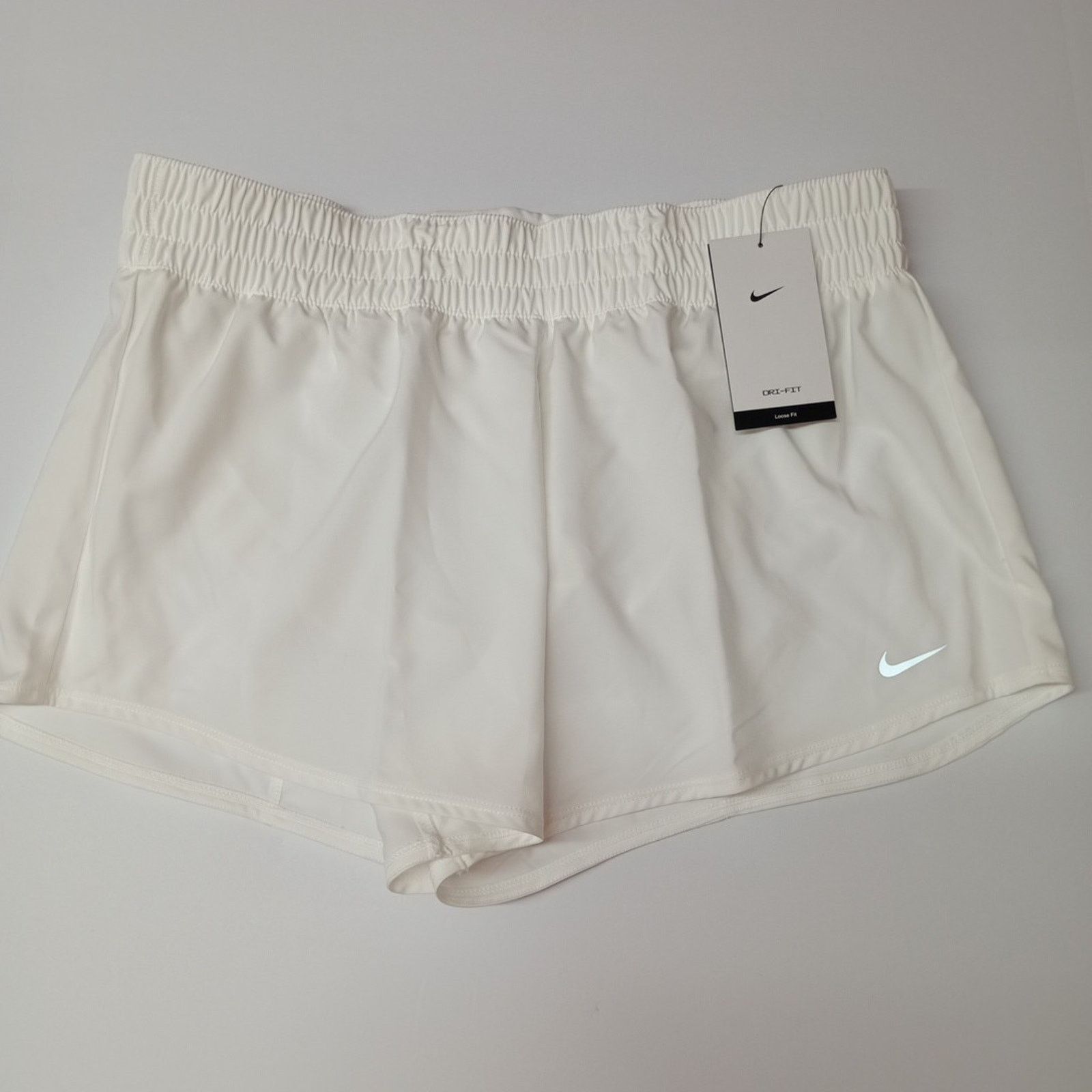 Nike Nike One Women's Dri Fit Lined Training Shorts Size L White Size 34" / US 12 / IT 48 - 1 Thumbnail