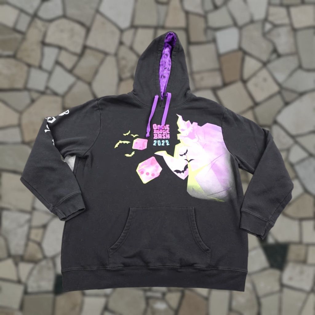 Disney VINTAGE? No, Disney Hoodie Mens XL Black Oogie Boogie Bash 2022 Glow In The Dark Sweatshirt Size US XL / EU 56 / 4 - 1 Thumbnail