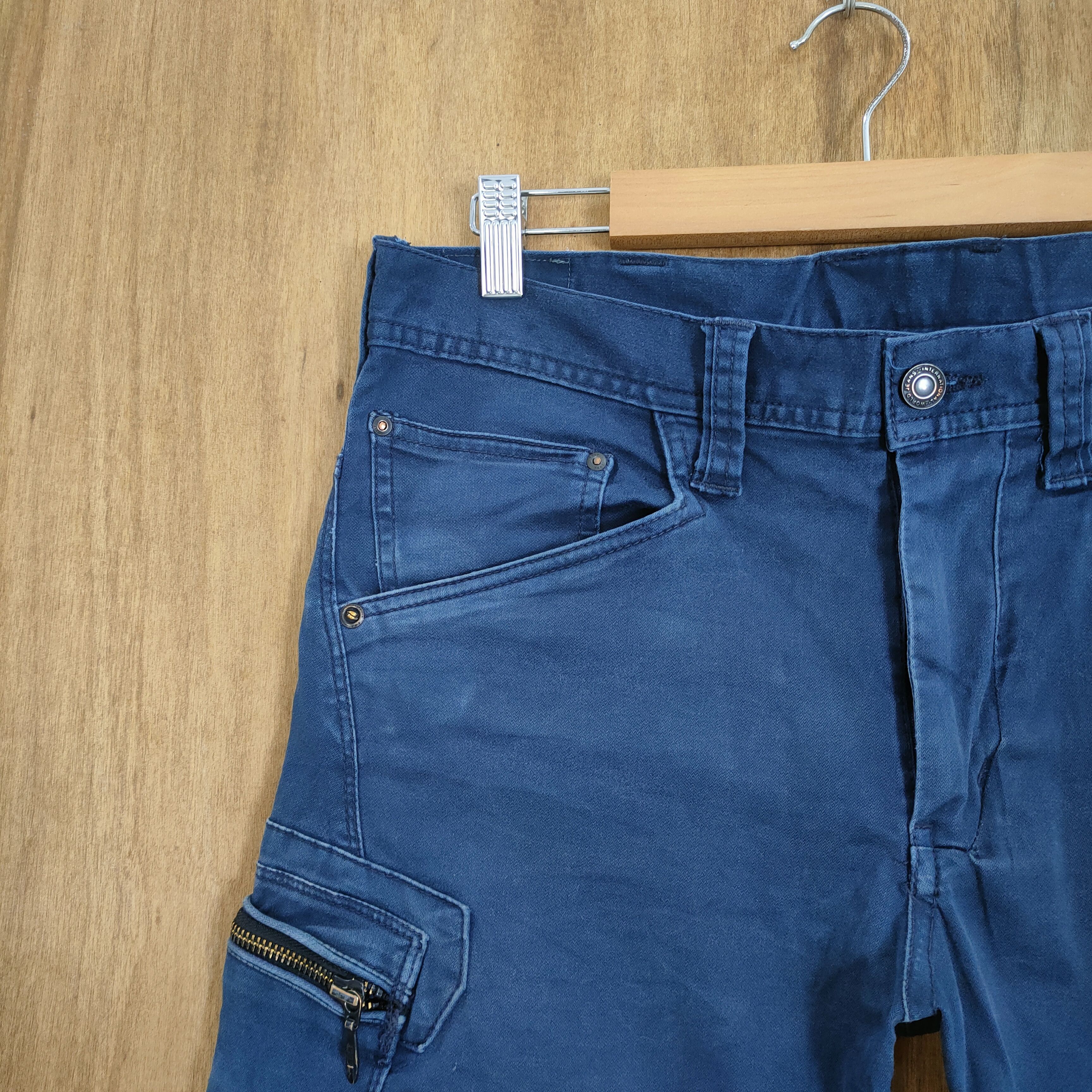 Japanese Brand VINTAGE JAPAN EVENRIVER DARK BLUE CARGO PANTS Size US 32 / EU 48 - 4 Thumbnail
