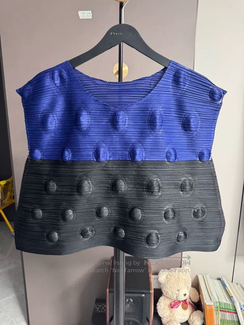 Issey Miyake Issey Miyake Explosive Horizontal Striped Spring Top Size L / US 10 / IT 46 - 1 Thumbnail
