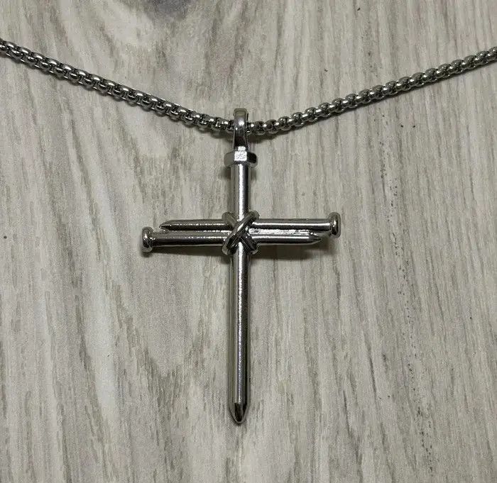 Jewelry Nail Cross Necklace Size ONE SIZE - 1 Thumbnail