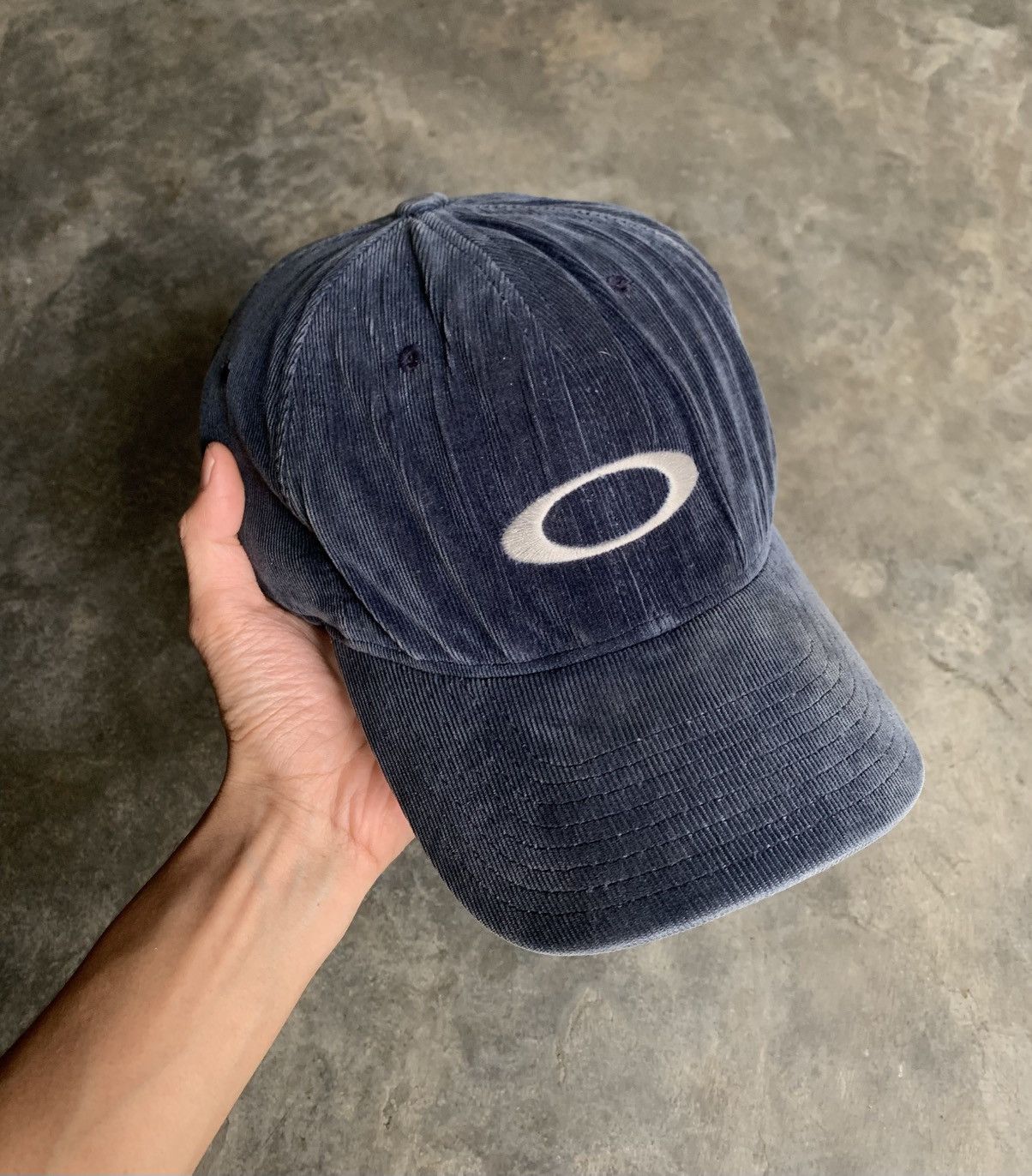 Oakley Vintage 90s Oakley Corduroy Fullcap Size ONE SIZE - 1 Thumbnail