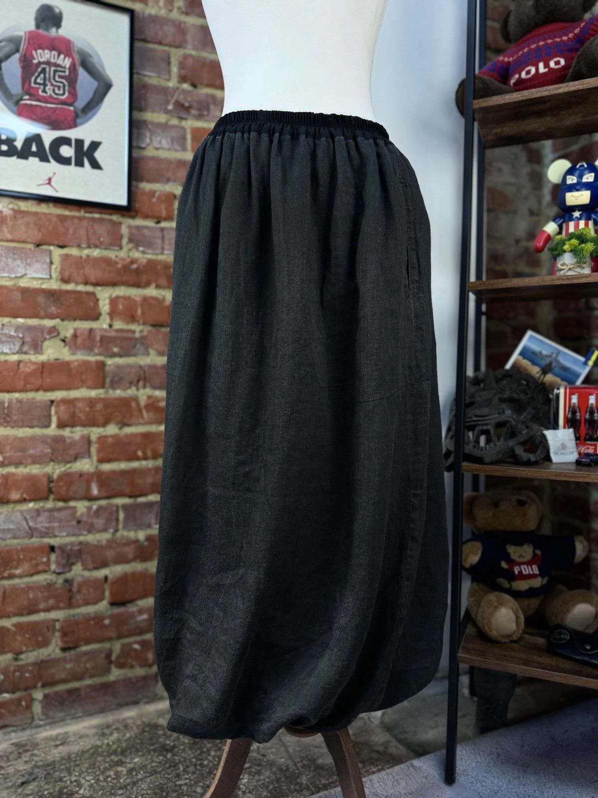 Designer × Vintage CHRISTA DE CAROUGE Avant Garde Vintage Linen Skirt Pockets Size 34" / US 12 / IT 48 - 1 Thumbnail