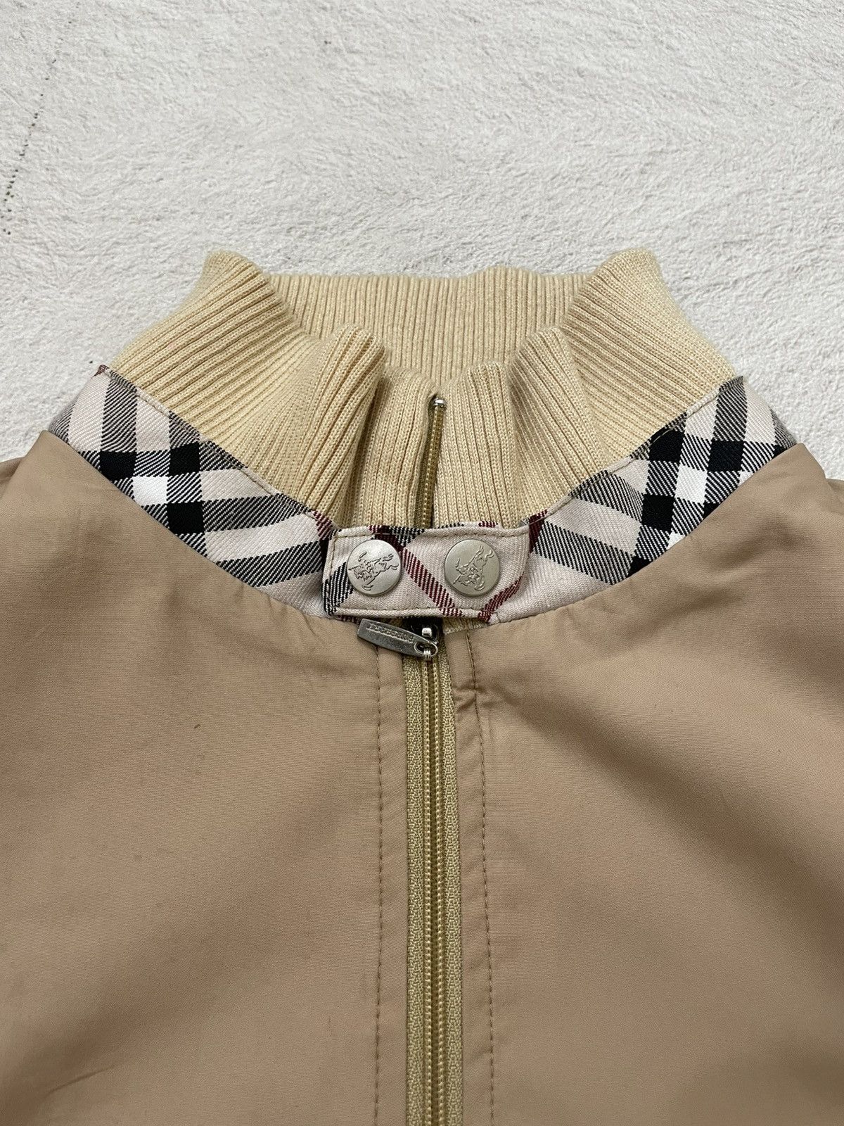 Japanese Brand Vintage Burberry Nova Check Lined Bomber Jacket Beige Y2K Size US L / EU 52-54 / 3 - 5 Thumbnail
