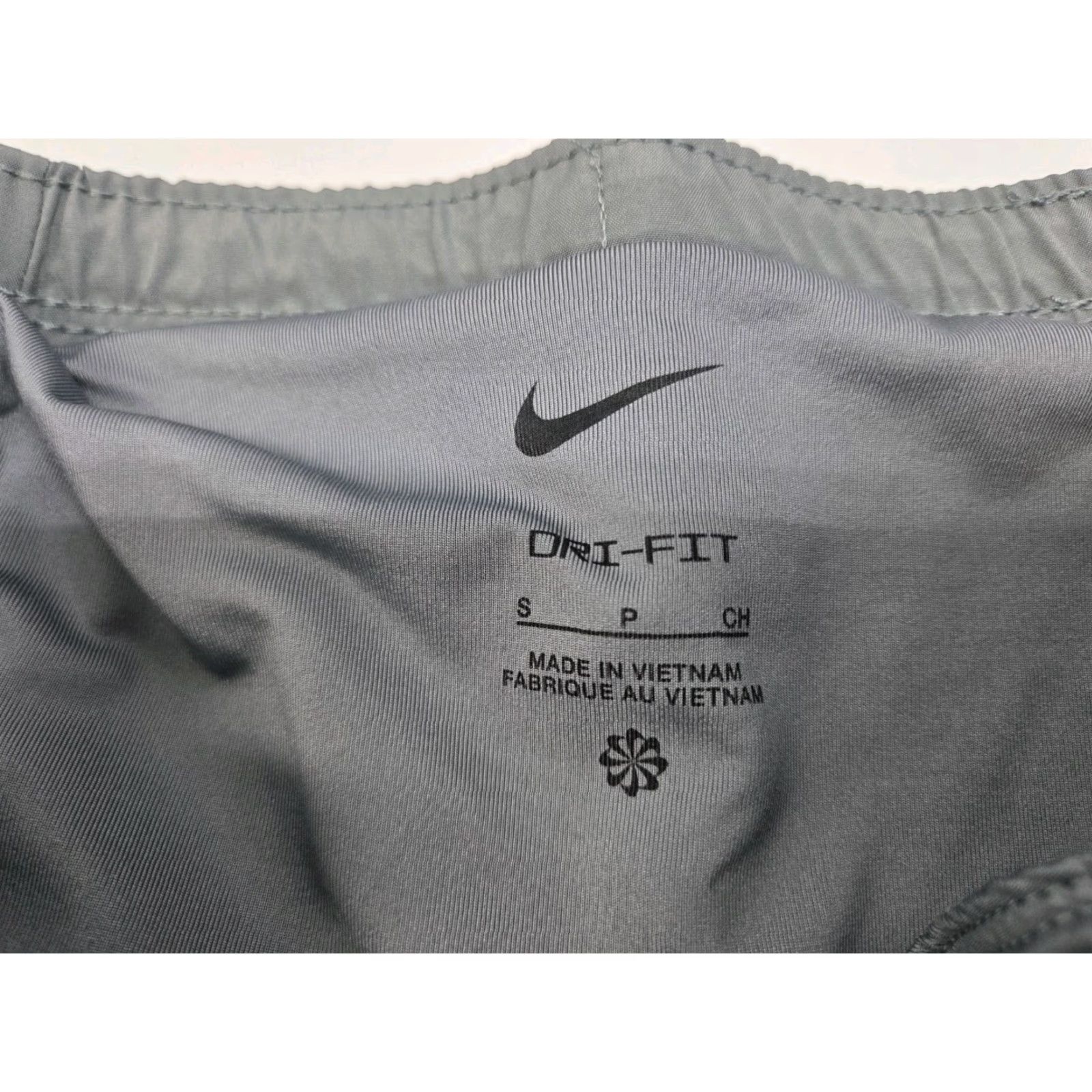 Nike NIKE Dri Fit Mens Grey Striped Lined Running Shorts Pockets Drawstring S 7574 Size US 29 - 3 Thumbnail