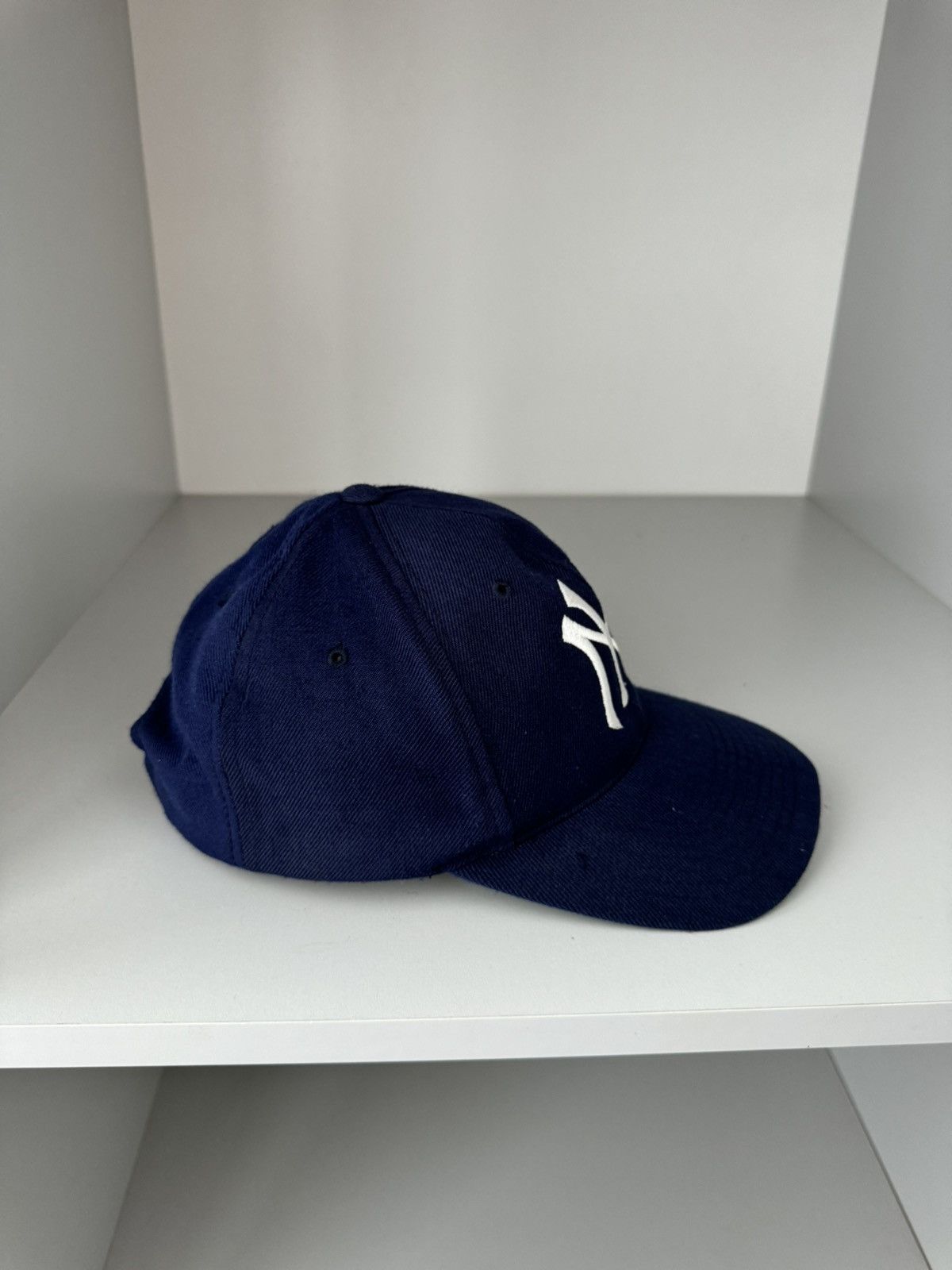 MLB MLB Sports Specialties New York Yankees Vintage Rare Cap Size ONE SIZE - 5 Thumbnail