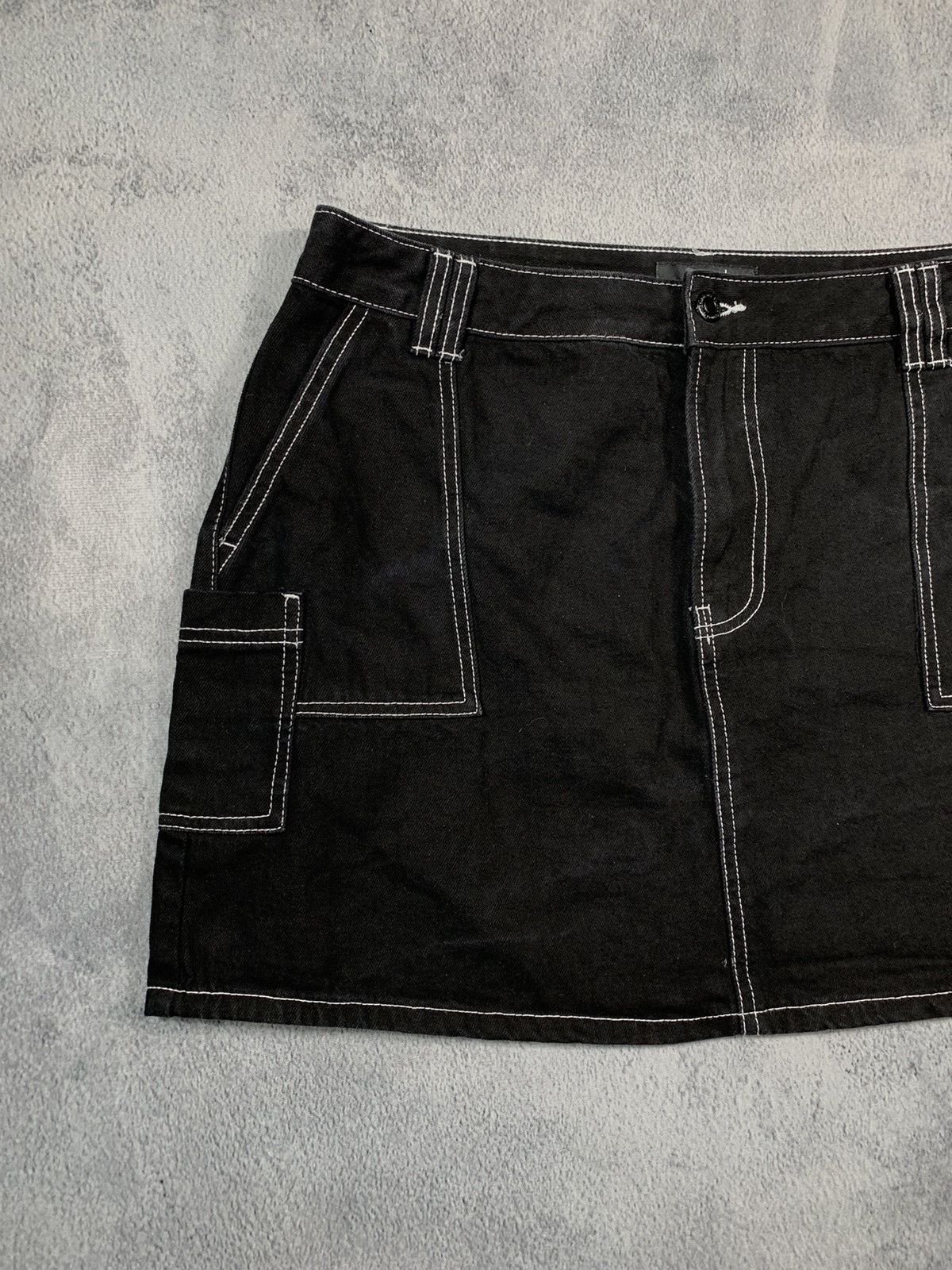 Japanese Brand × Vintage Intake Y2K Japanese cargo denim skirt workwear opium style Size 32" / US 10 / IT 46 - 2 Thumbnail