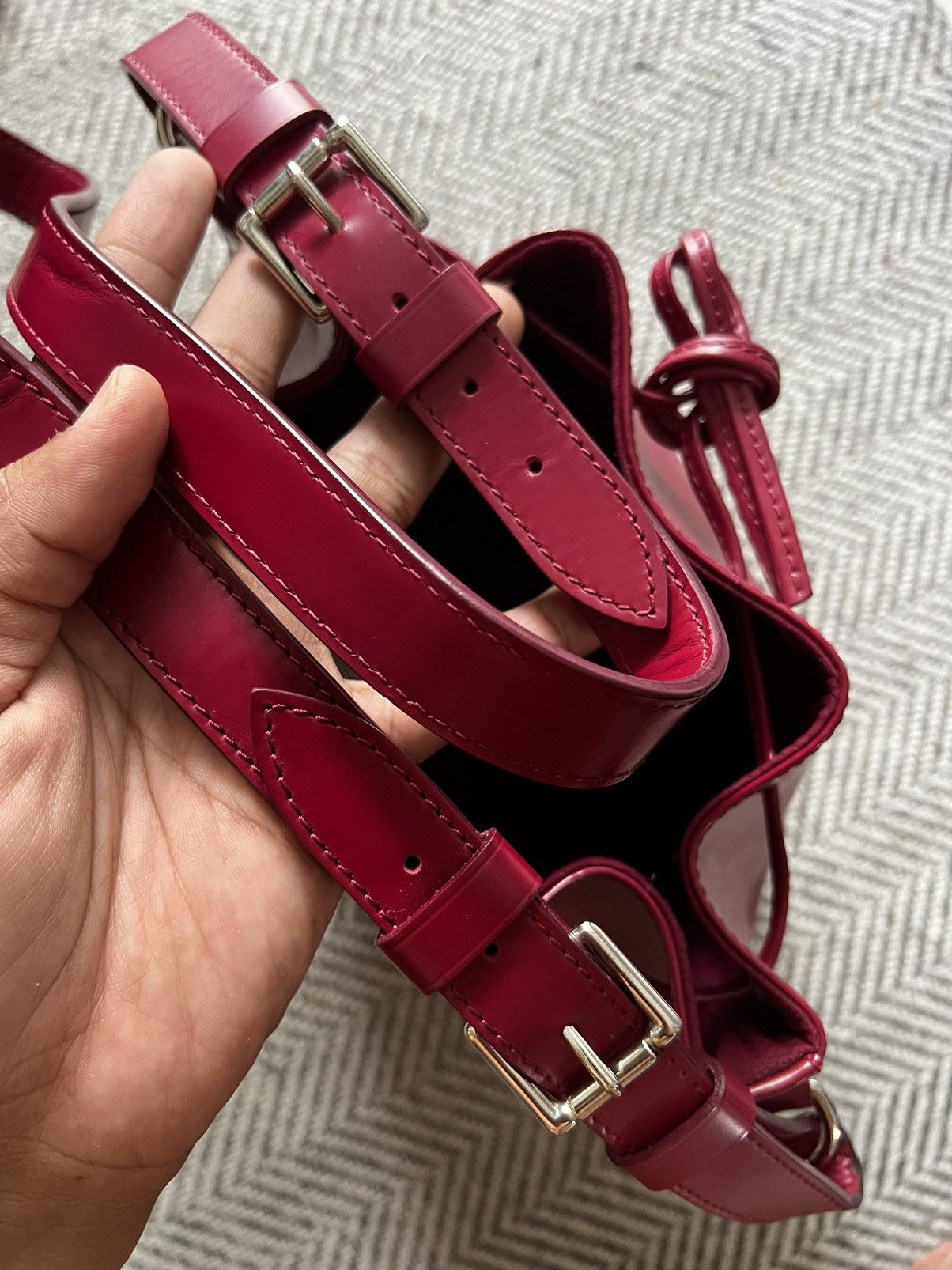 Louis Vuitton Louis Vuitton Fuchsia Epi Leather Noe BB Bag Size ONE SIZE - 8 Thumbnail