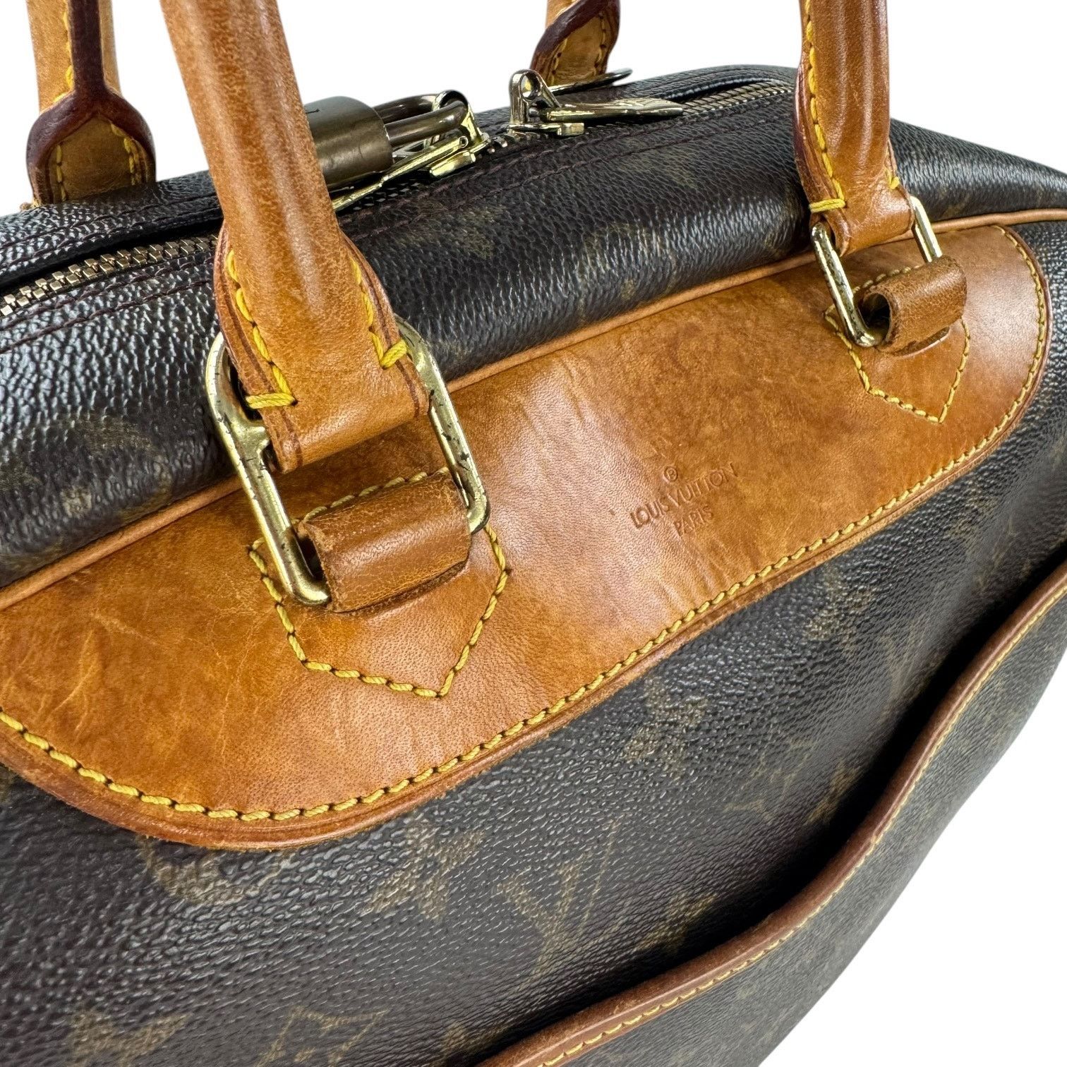 Louis Vuitton Louis Vuitton Vintage Monogram Deauville Handbag Size ONE SIZE - 13 Thumbnail