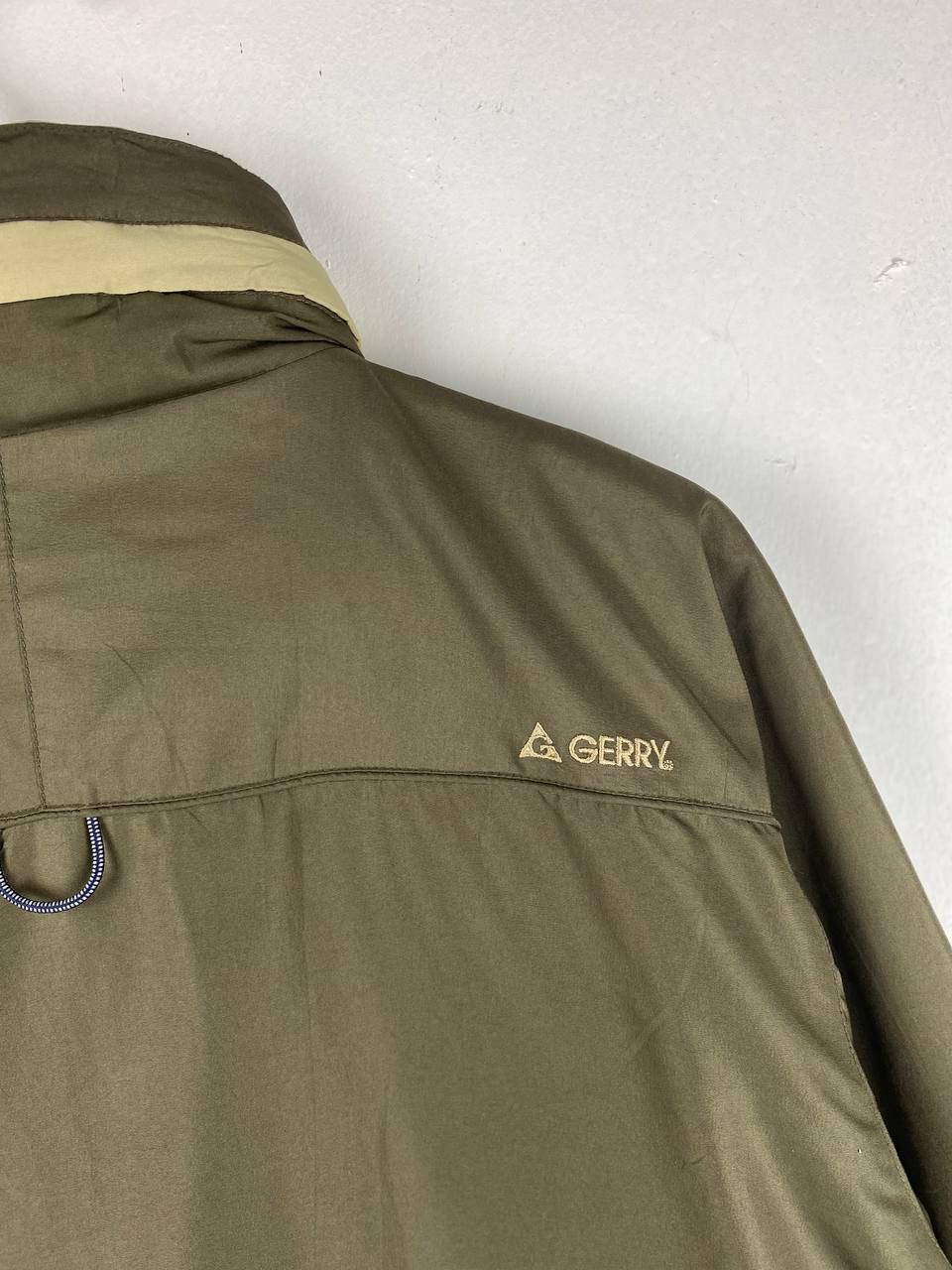 Japanese Brand gerry japanese brand outdoor jacket fishnet lining Size US L / EU 52-54 / 3 - 14 Thumbnail