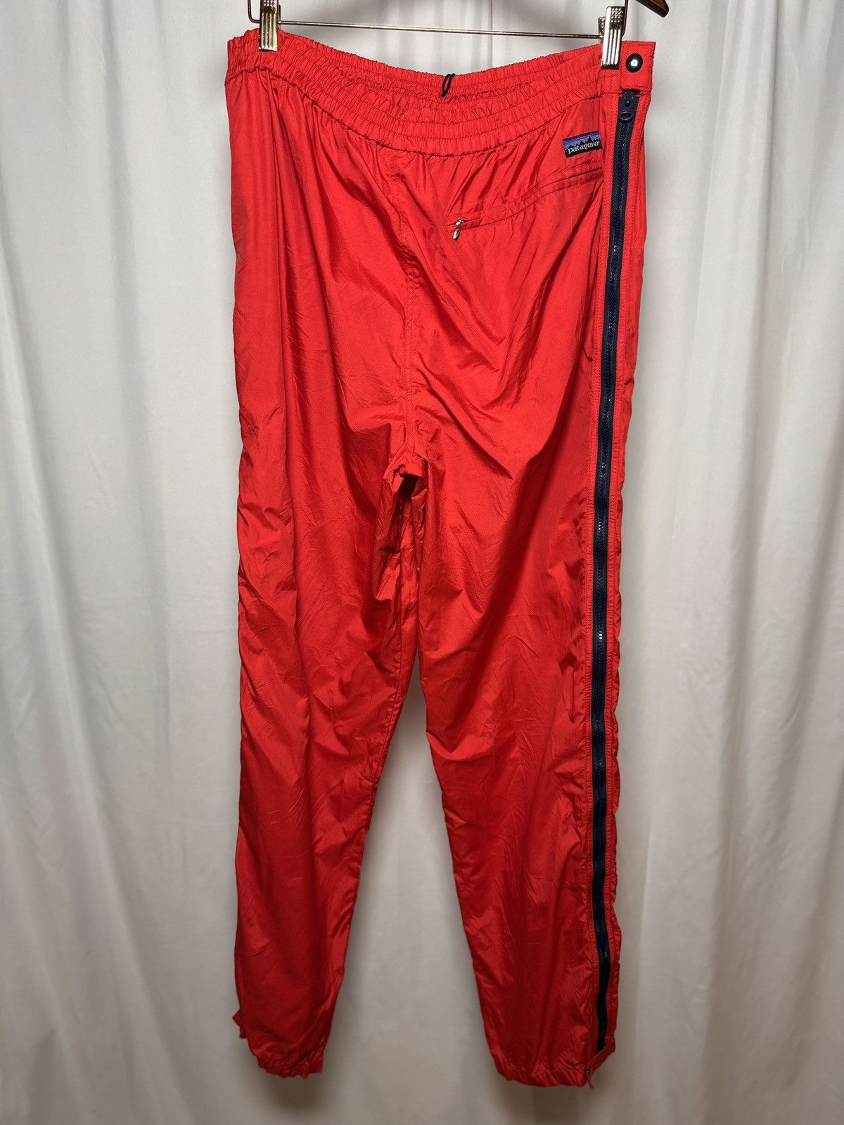 Patagonia Vtg 80s Patagonia Nylon Baggies Track Pants XL Japan Red Zip Size US 40 / EU 56 - 1 Thumbnail
