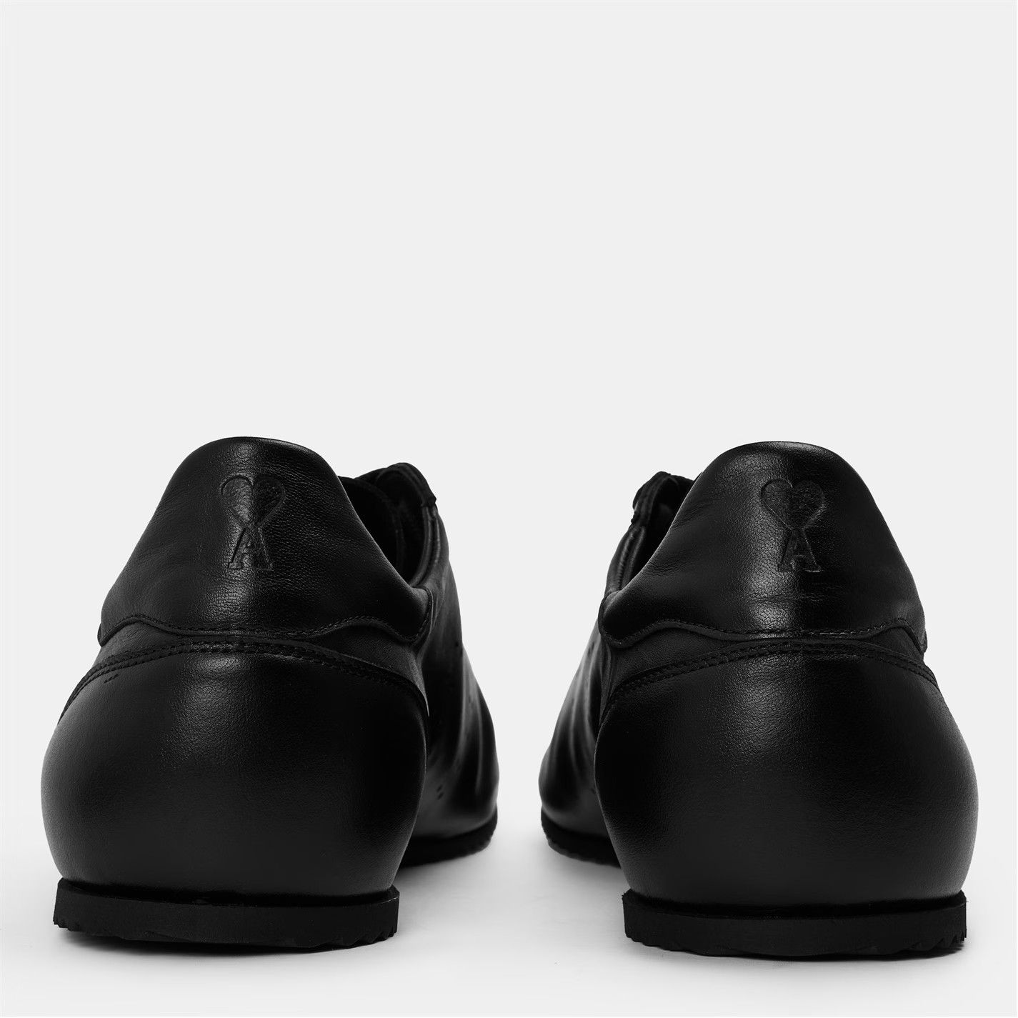 AMI o1g2r1mq0326 Nappa Low-Top Trainers in Black Size US 8 / EU 41 - 4 Thumbnail