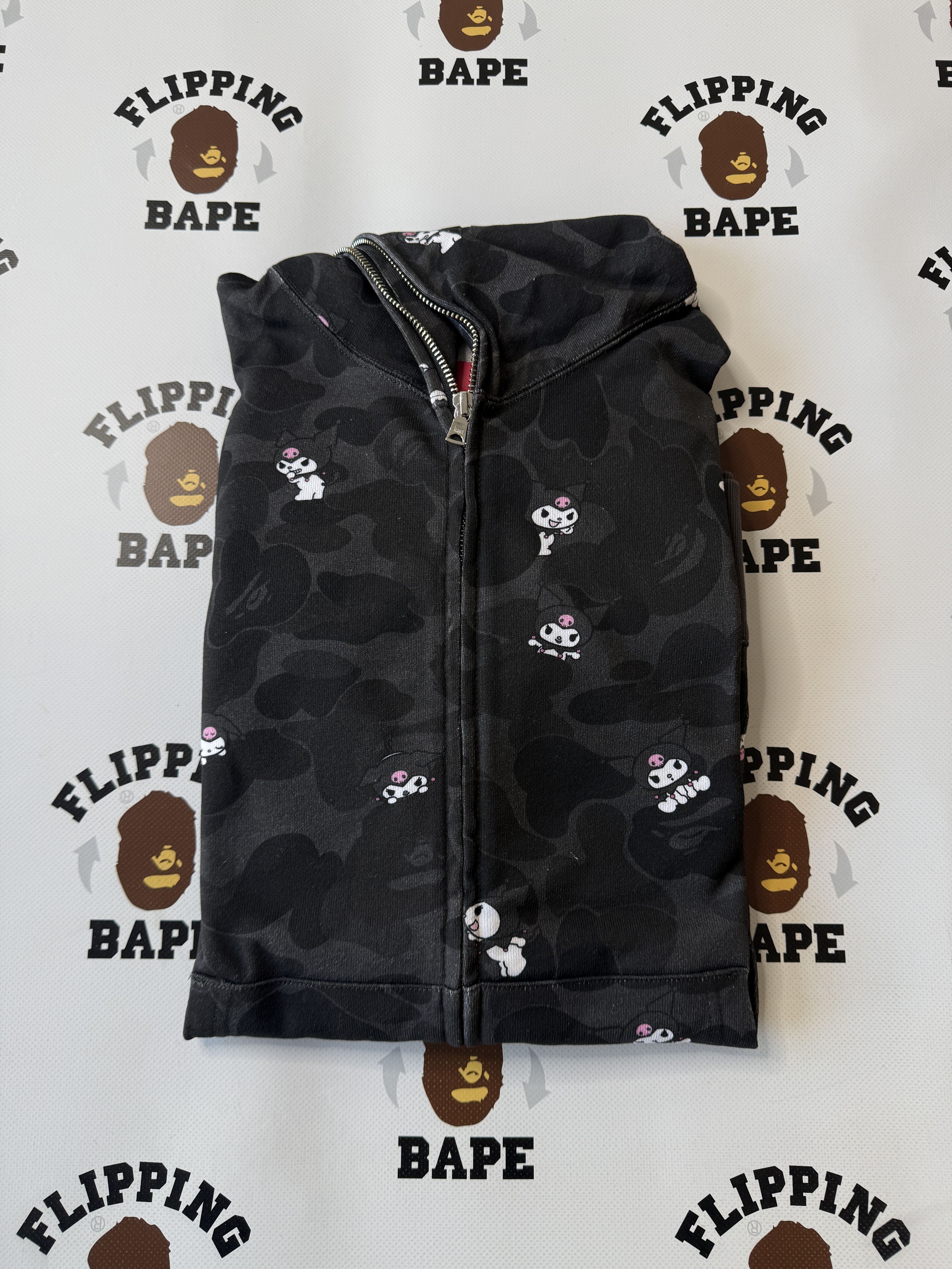 Bape BAPE X KUROMI CAMO FULL ZIP HOODIE Size M / US 6-8 / IT 42-44 - 19 Thumbnail