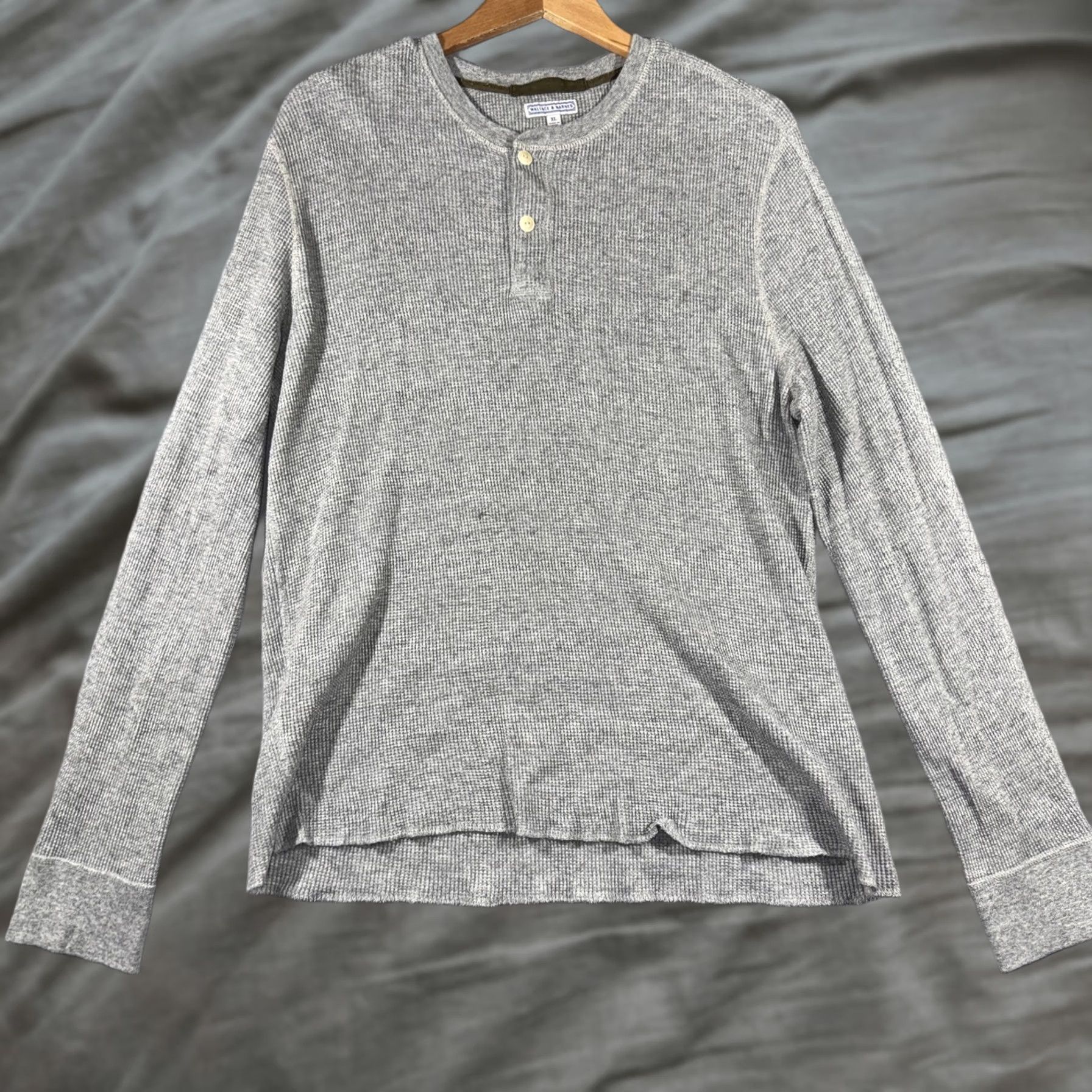 Wallace & Barnes Wallace & Barnes Henley Shirt Mens XL Gray Waffle Knit Thermal Long Sleeve Top Size US XL / EU 56 / 4 - 1 Thumbnail
