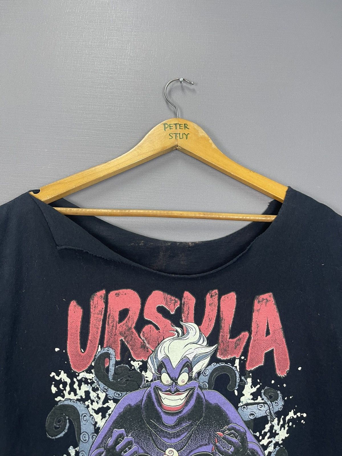 Disney Ursula Disney Movie tee Size US M / EU 48-50 / 2 - 5 Thumbnail