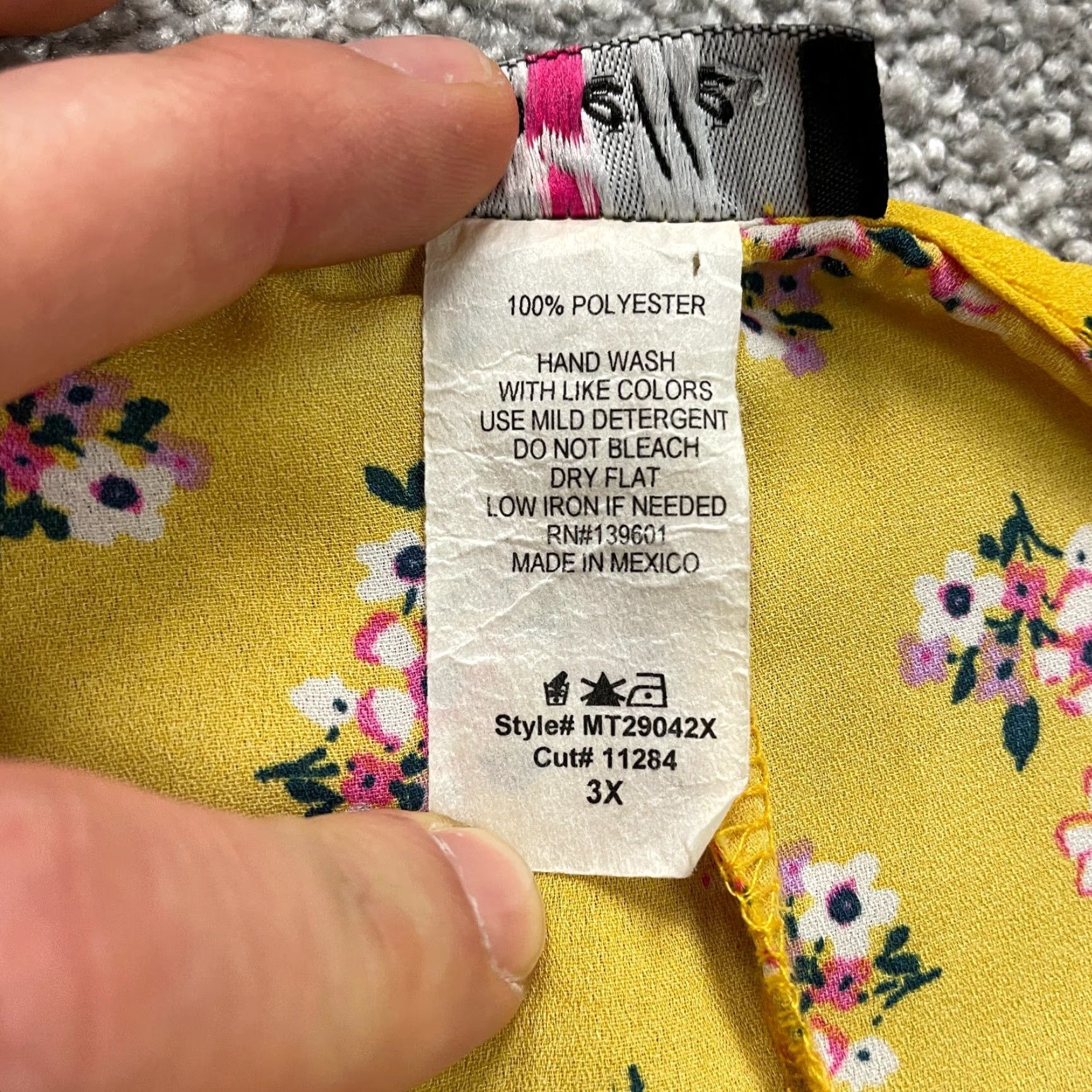 Vintage VINTAGE? No — use original: Minette Blouse Top Women 3XL Yellow Floral Round Neck Short Sleeve Casual Size XXL / US 16-18 / IT 52-54 - 5 Thumbnail