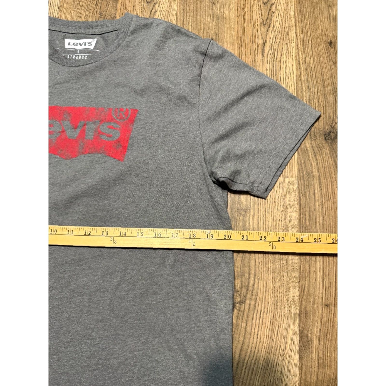 Levi's Levi's Shirt Mens Size Large Gray Red Short Sleeve Logo Graphic Print T-Shirt Size US L / EU 52-54 / 3 - 7 Thumbnail
