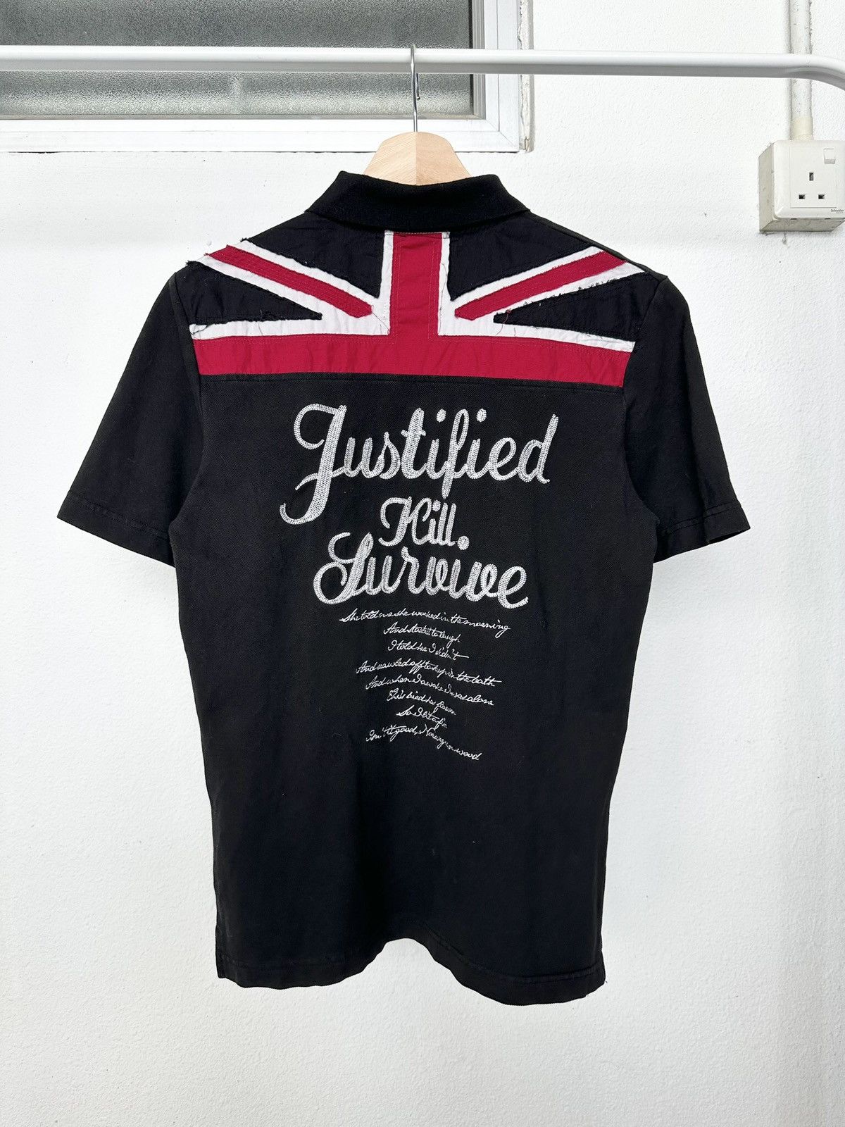 In The Attic 00's In The Attic '' Country spirit '' polo tee Size US S / EU 44-46 / 1 - 6 Thumbnail