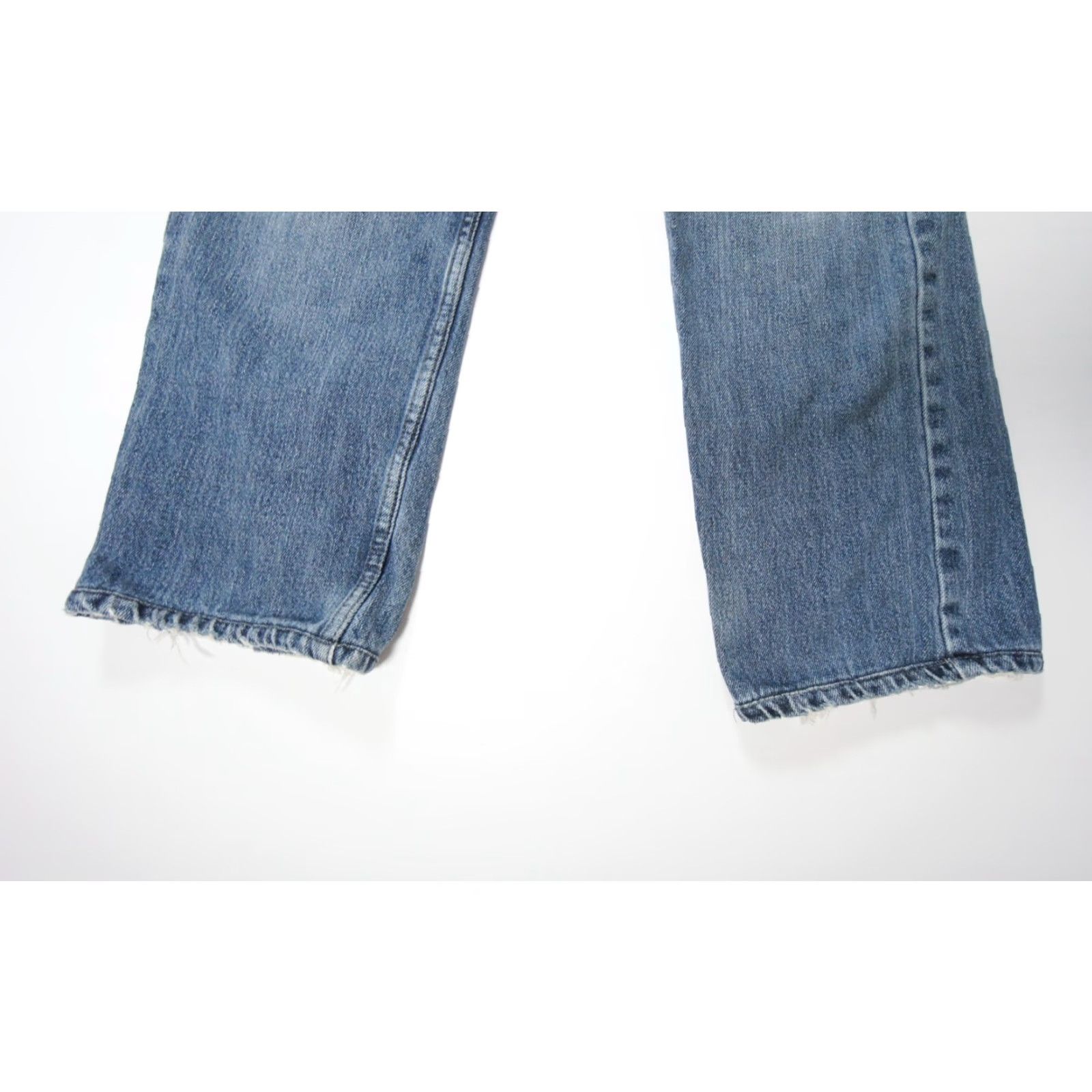 Tommy Hilfiger VINTAGE Tommy Hilfiger Jeans Mens 32x27 Blue Denim Pants 90s Distressed USA 5-Pocket Men Medium Regular Jeans Mens Size US 32 / EU 48 - 3 Thumbnail