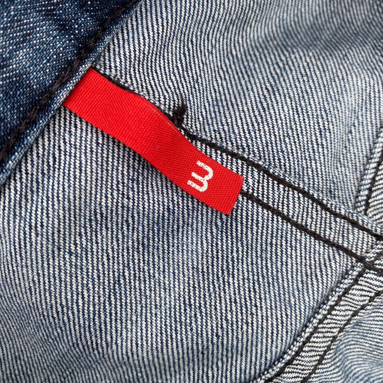 Uniqlo Vintage Uniqlo Jeans Distressed Denim Size US 34 / EU 50 - 19 Thumbnail