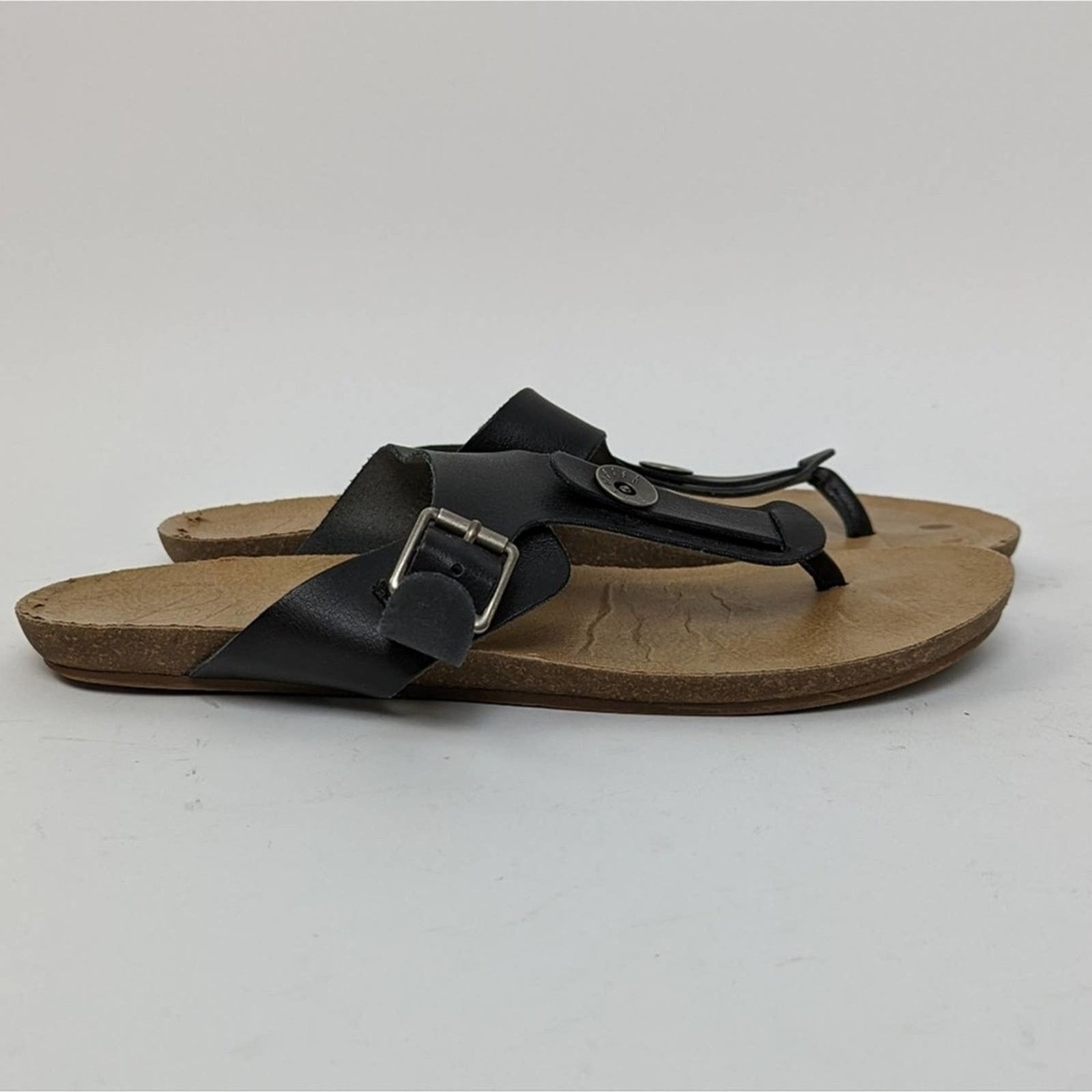 Designer Blowfish Black Wide T-Strap Thong Sandals - 8 Size US 8 / IT 38 - 6 Thumbnail