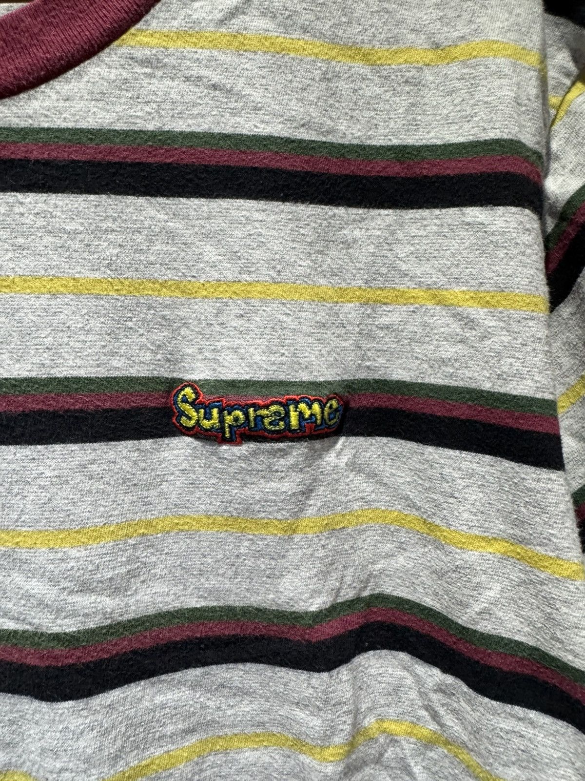Supreme Supreme Gonz Logo Striped Tee Medium Rasta Green Red Yellow Size US M / EU 48-50 / 2 - 2 Thumbnail