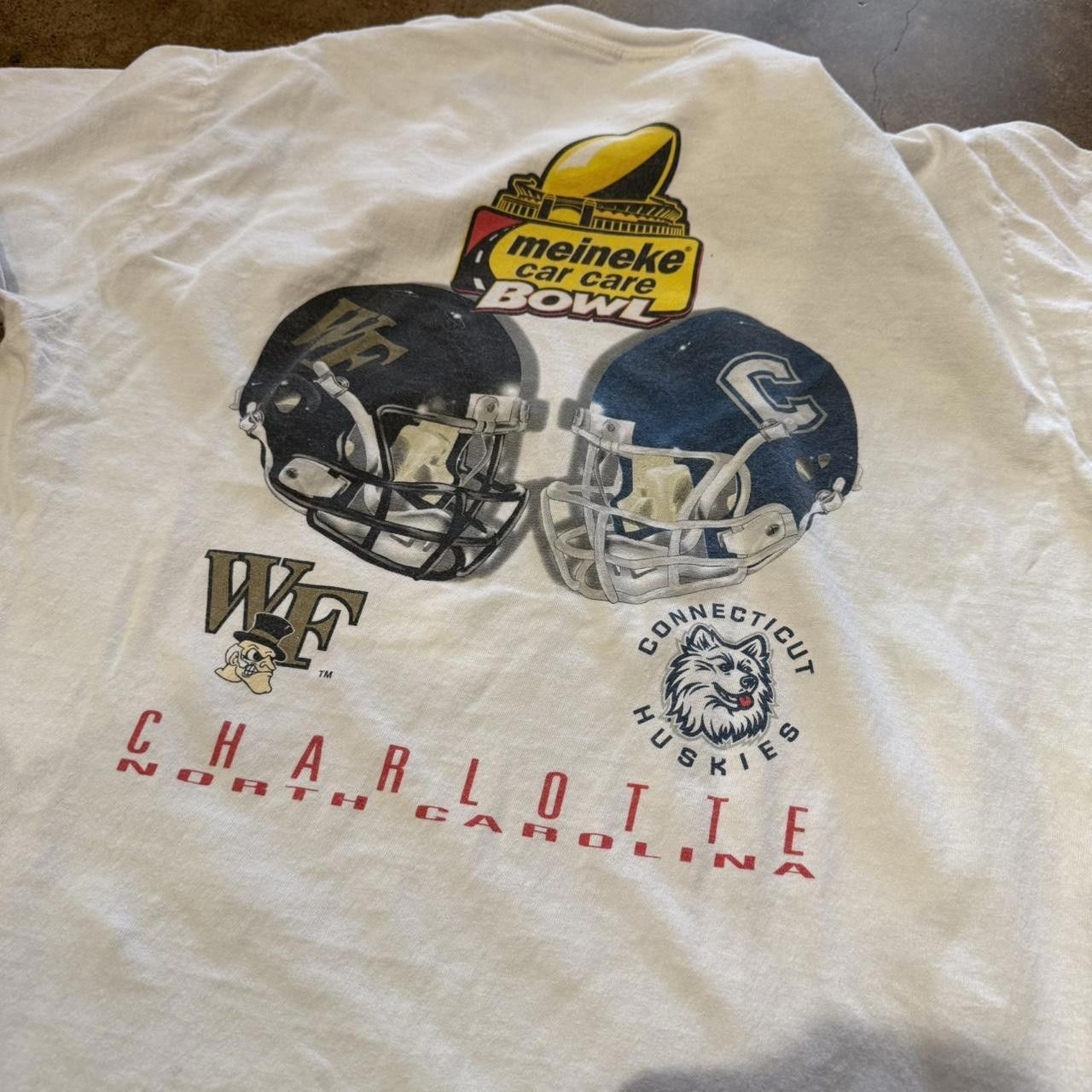 Designer White 2007 Meineke Car Bowl Tee Size US L / EU 52-54 / 3 - 4 Thumbnail