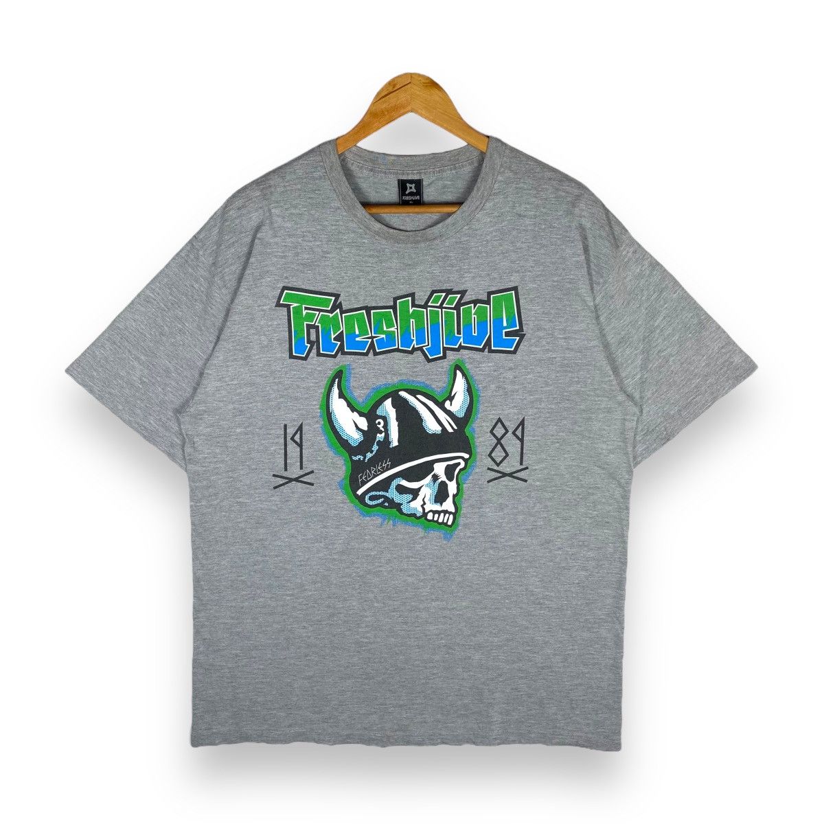 Freshjive × Vintage Vintage 00's FRESHJIVE Fearless Skate Streetwear Graphic Tee Size US XL / EU 56 / 4 - 1 Thumbnail