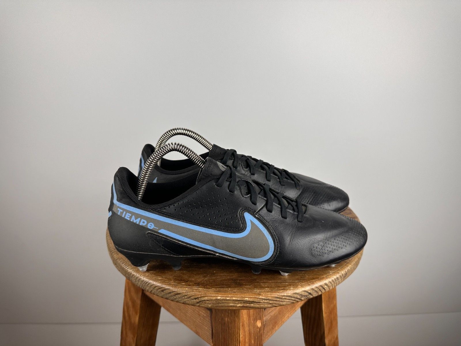 Nike Nike Tiempo Legend 9 Sg Pro Ac football boots leather US9 Size US 9 / EU 42 - 4 Thumbnail