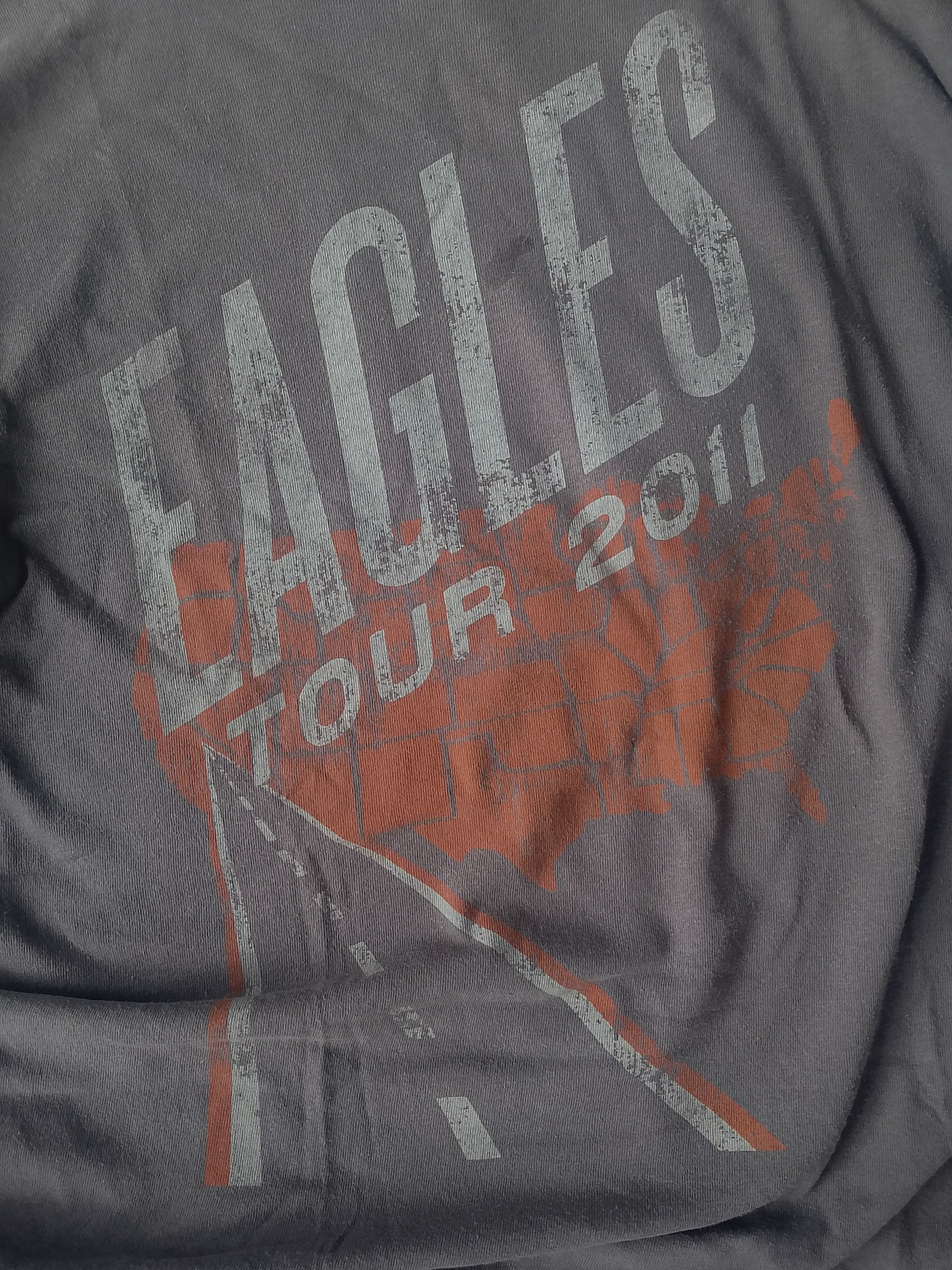 Band Tees Authentic 2011 Eagles Band Merch Asian Tour Size US L / EU 52-54 / 3 - 6 Thumbnail