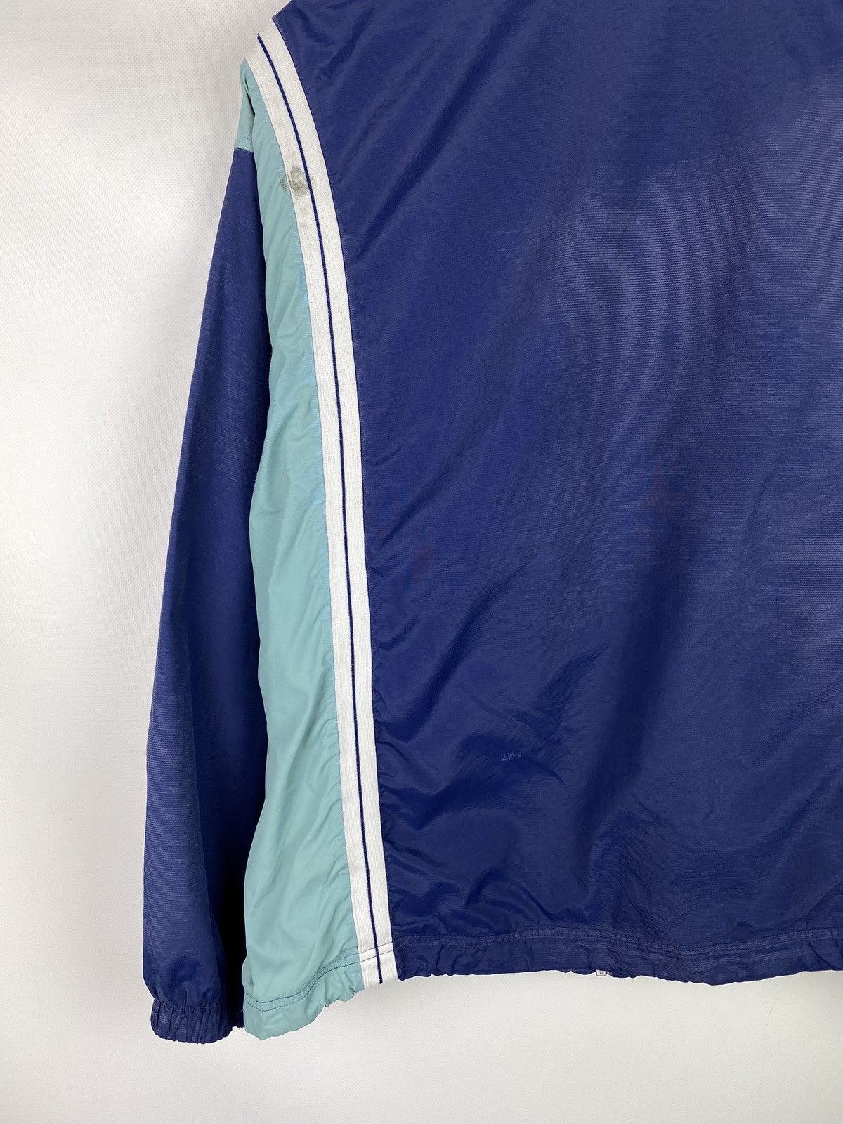 Nike VTG Nike Court men’s nylon windbreaker jacket size L Size US L / EU 52-54 / 3 - 21 Thumbnail