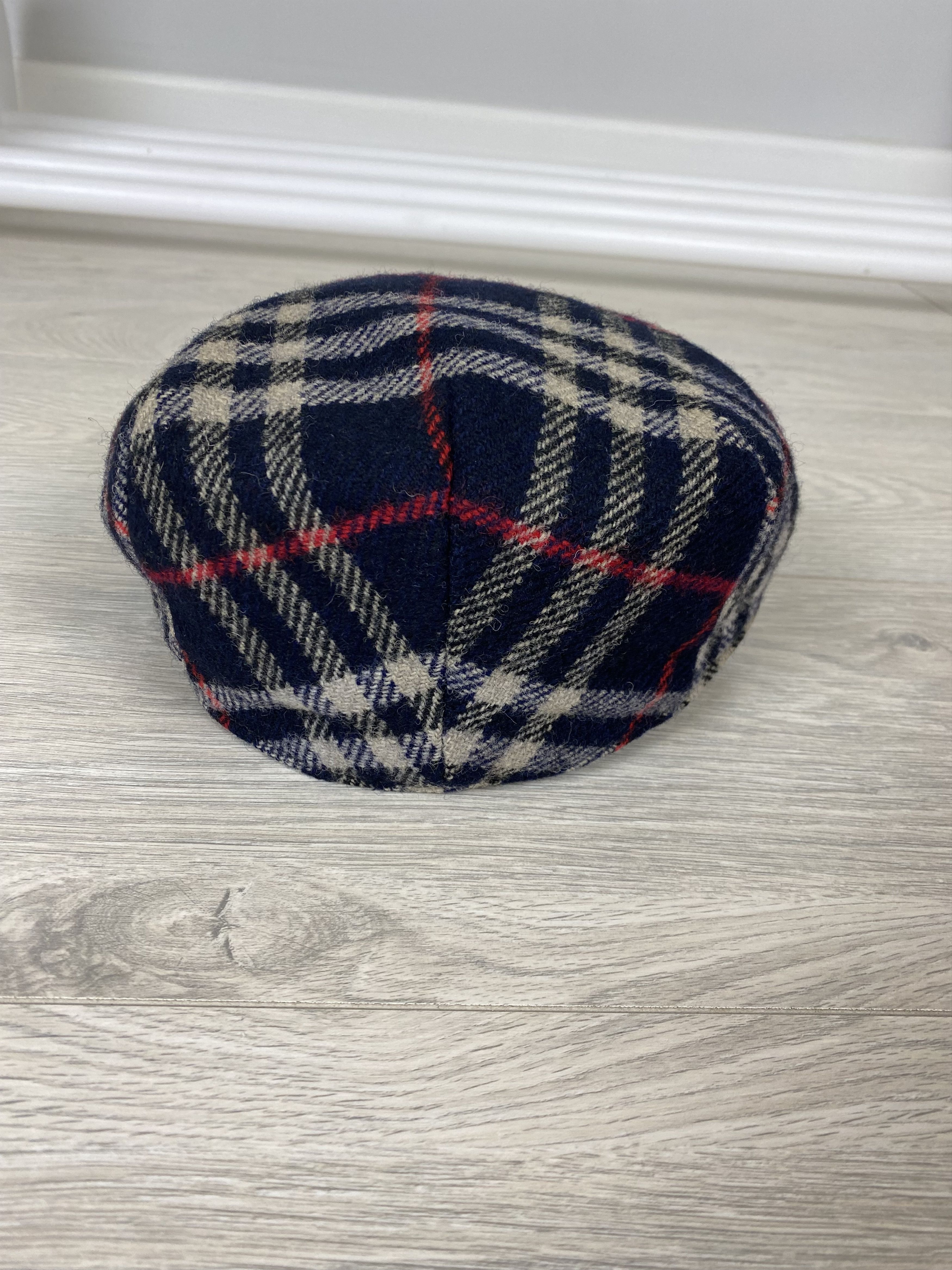 Burberry Burberry Nova Check Flat Cap Size ONE SIZE - 2 Thumbnail