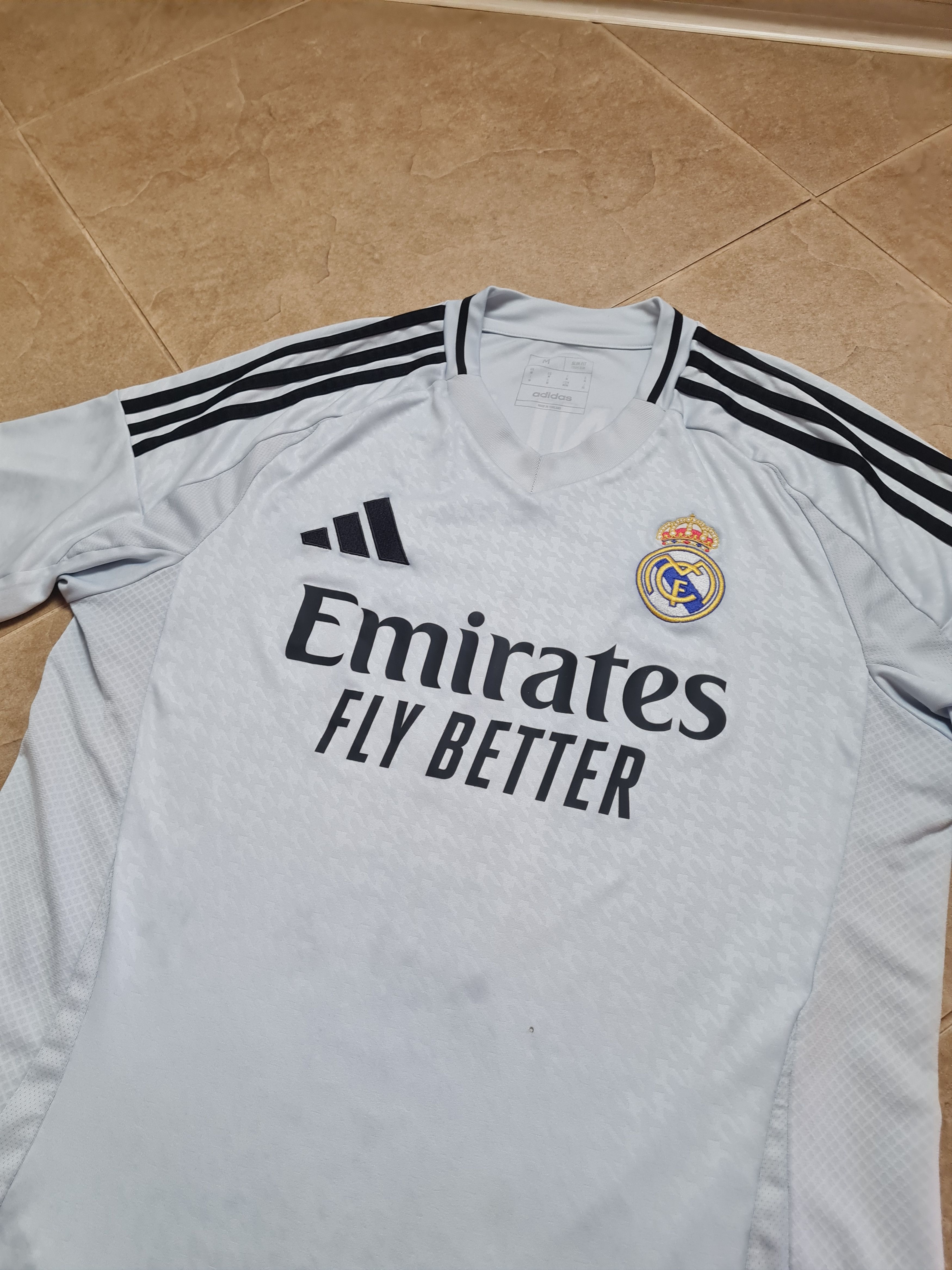 Adidas Adidas Real Madrid Home 24/25 Soccer Jersey Vini Jr 7 IU5011 Size US M / EU 48-50 / 2 - 11 Thumbnail