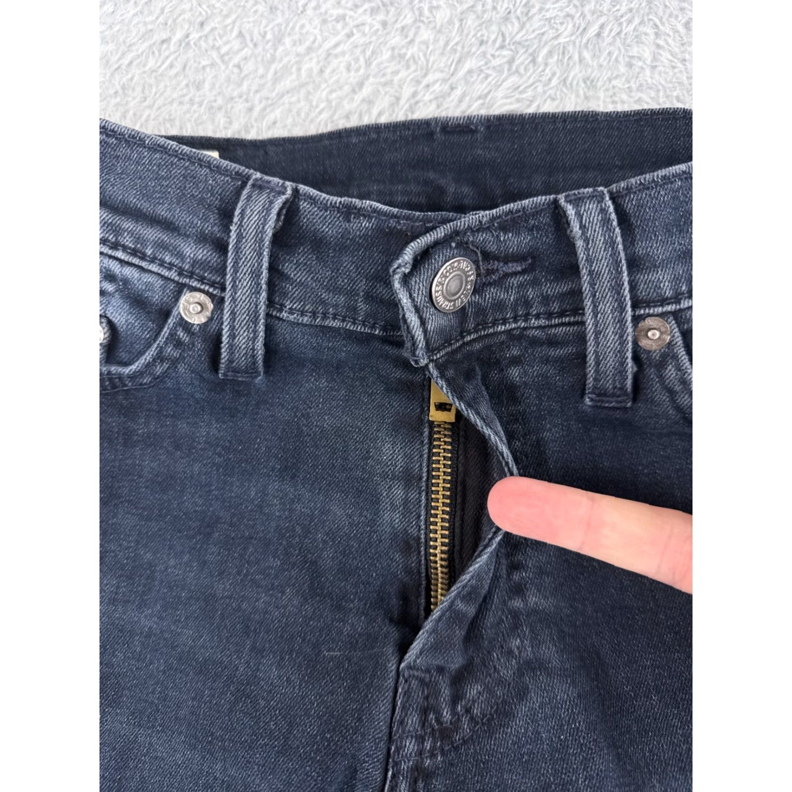 Levi's Levi's Levi's 511 Jeans Denim Blue 28x28 Regular Cotton Blend Pants Men Vintage No 28 Size US 28 / EU 44 - 5 Thumbnail