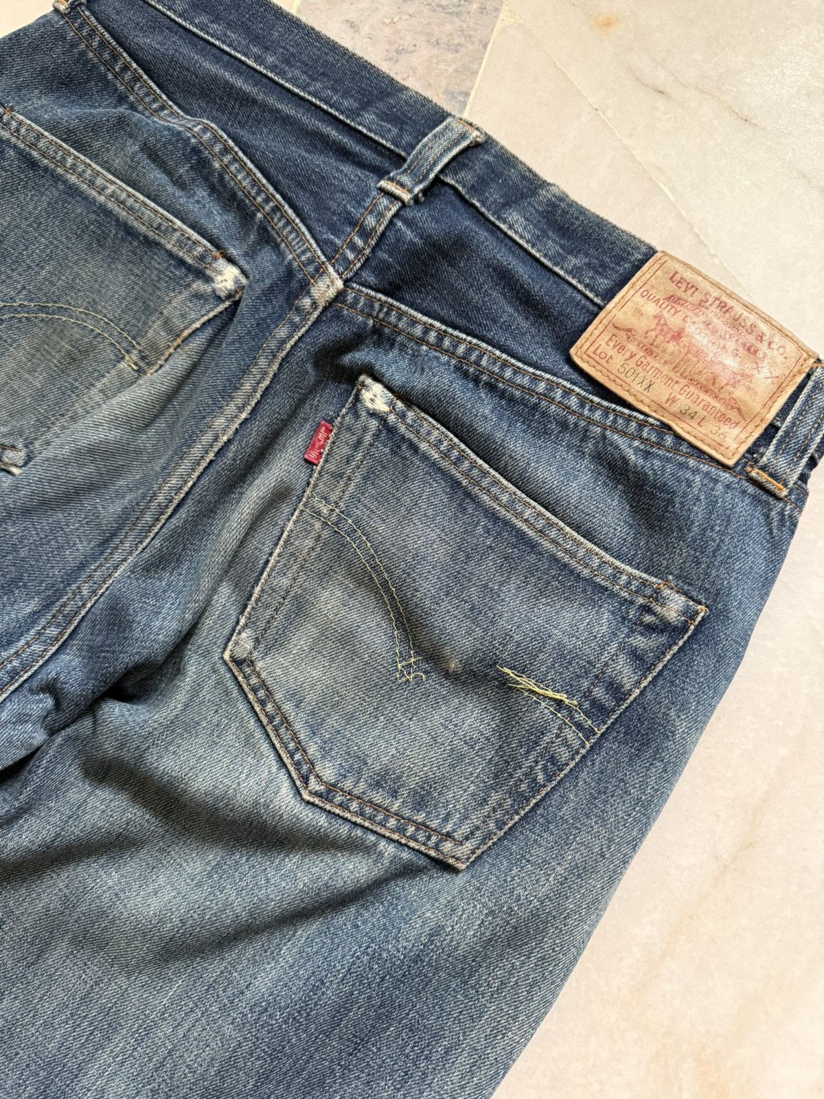 Levi's Vintage Clothing Vintage LEVIS BIG E BUTTON 555 LVC Size US 30 / EU 46 - 9 Thumbnail