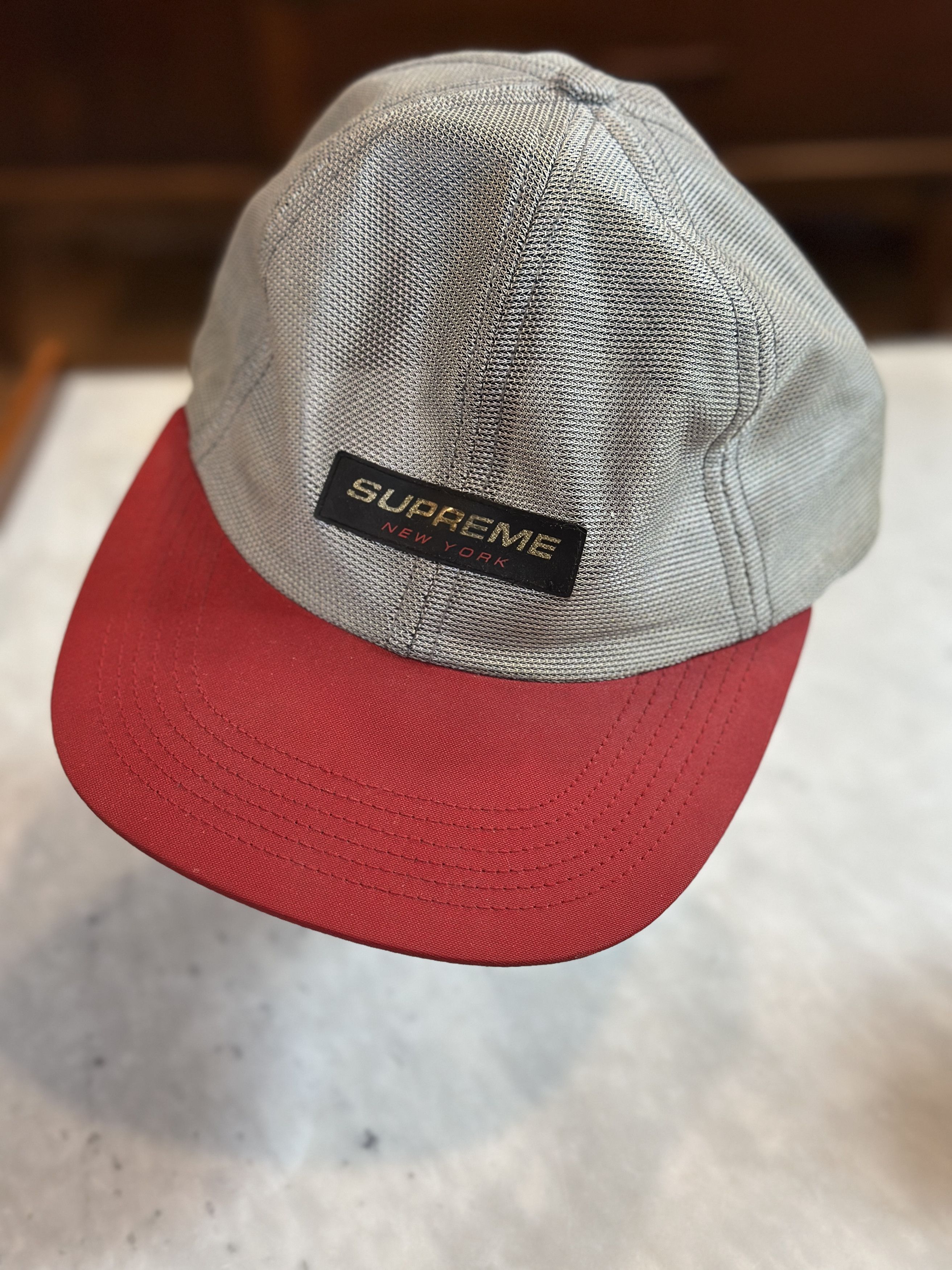Supreme Supreme Hat Metalic Velcro Size ONE SIZE - 1 Thumbnail