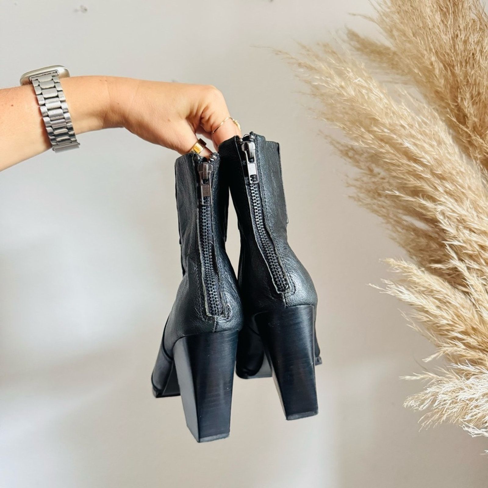 Anthropologie KELSI DAGGER Black Leather Chunky Heel $195 Ankle Short Boot Size US 8.5 / IT 38.5 - 2 Thumbnail