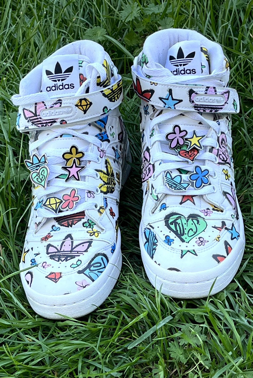 Adidas × Jeremy Scott Adidas x Jeremy Scott Forum 84 Hi Mono – US 8 Size US 8 / EU 41 - 2 Thumbnail