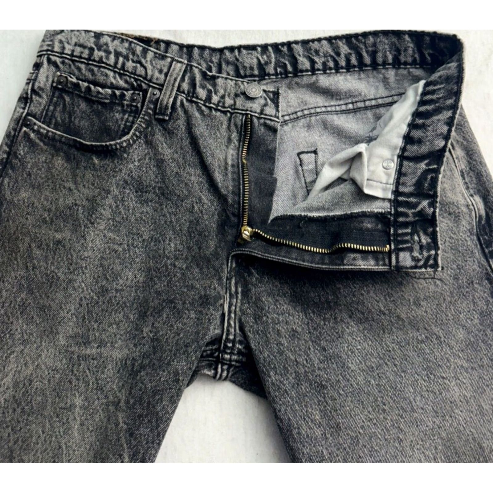Levi's VINTAGE Levi's 512 Jeans Mens Black Acid Wash Denim Distressed Button Zip Closure 33x30 Slim Epics Size US 33 - 2 Thumbnail