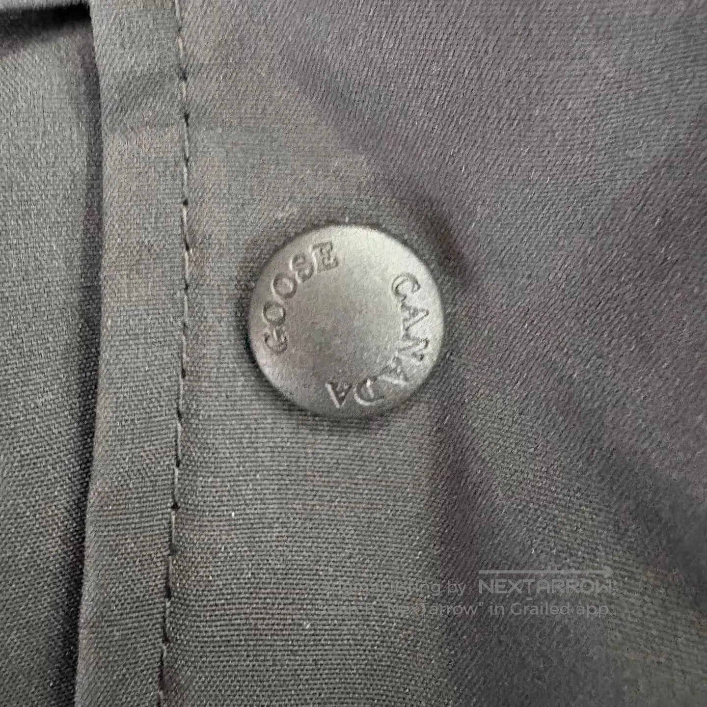 Canada Goose Black Puffer Vest - Size L. Size US L / EU 52-54 / 3 - 4 Thumbnail