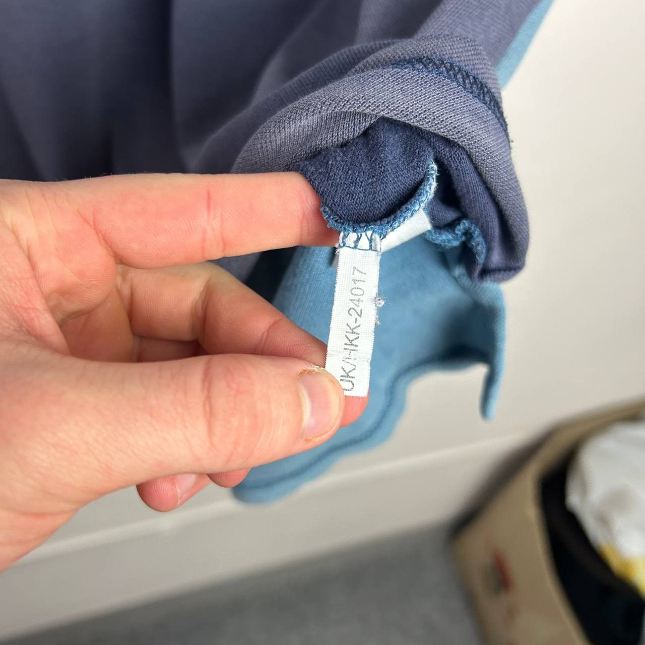 Yves Saint Laurent Luxury Yves saint laurent Small logo designer y2k polo Size US L / EU 52-54 / 3 - 10 Thumbnail
