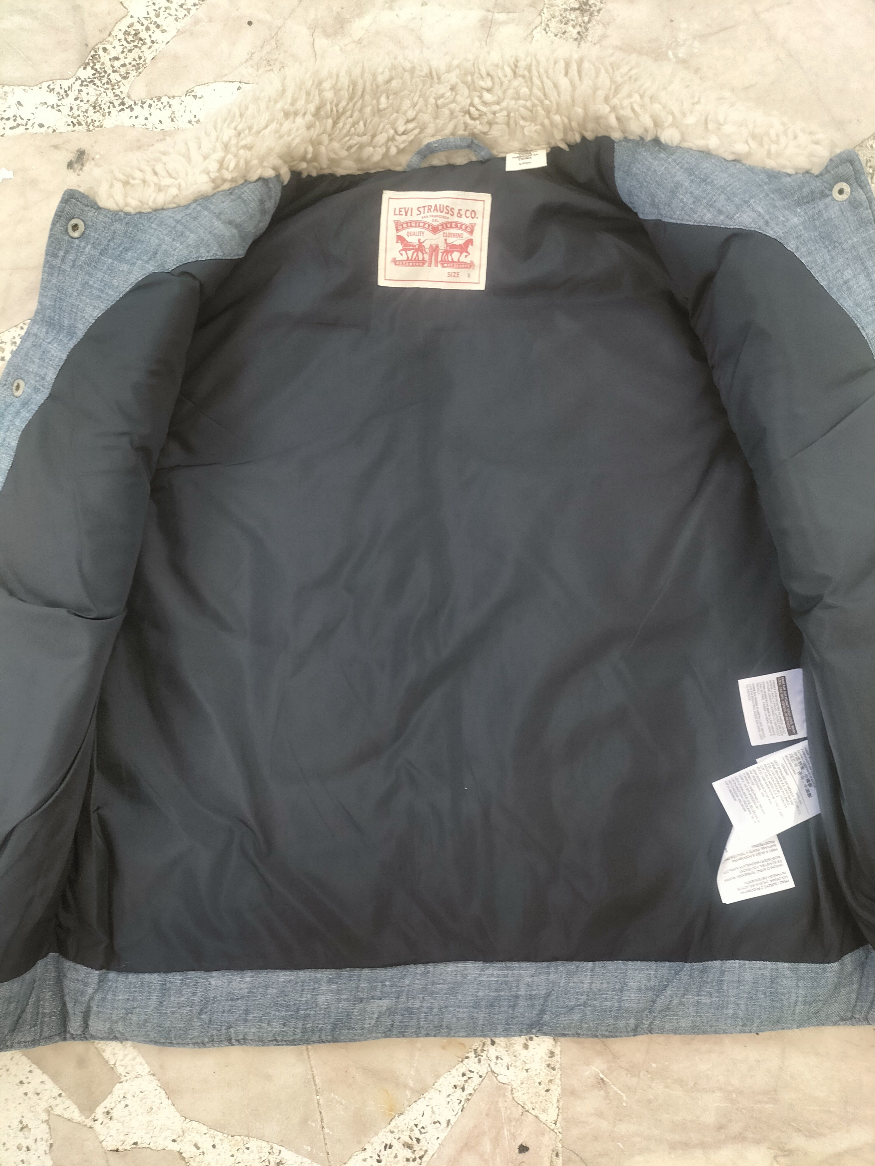Levi's Levis Puffer Denim Vest Size US S / EU 44-46 / 1 - 5 Thumbnail