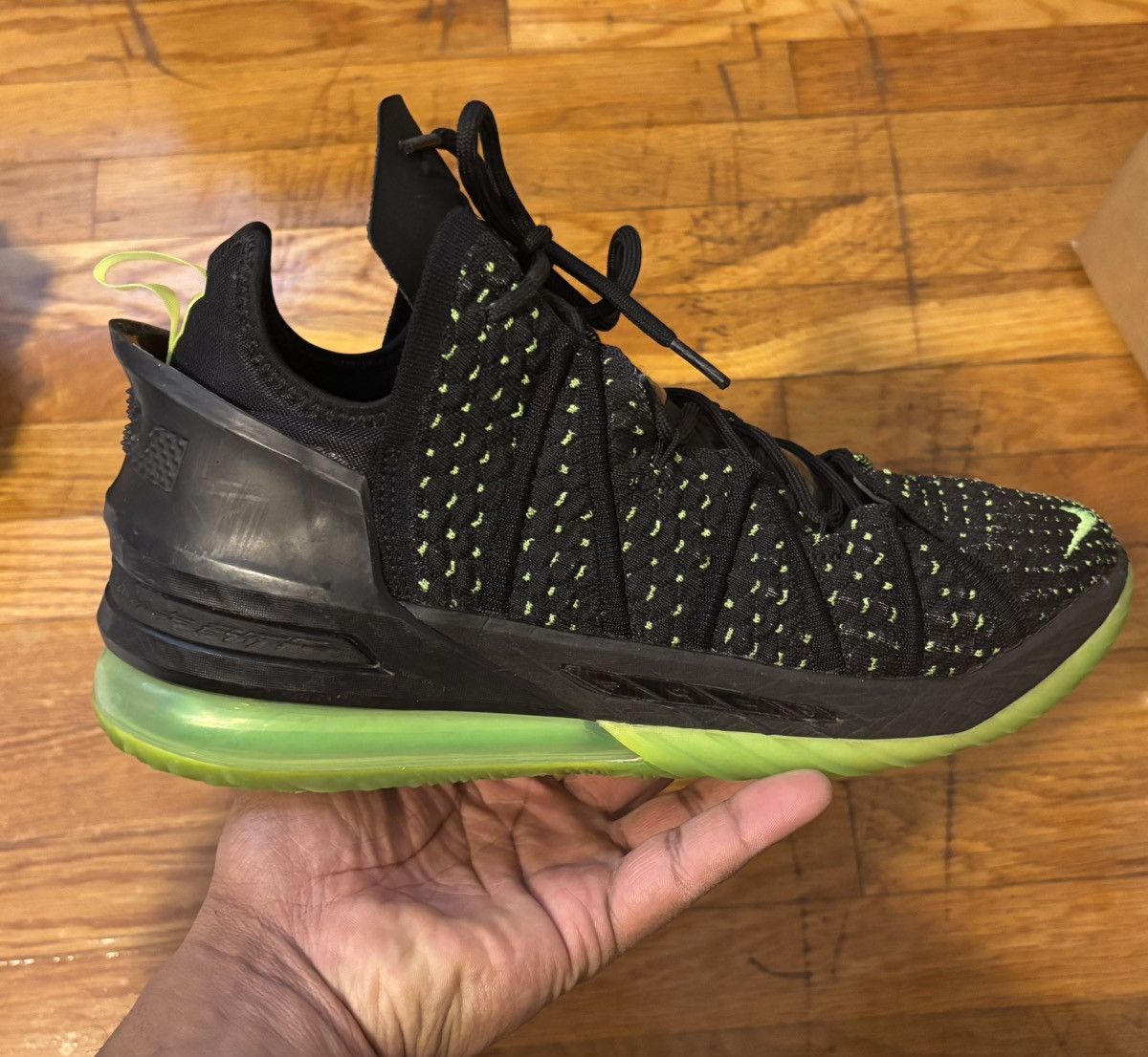 Nike Nike LeBron 18 Dunkman Size US 11 / EU 44 - 1 Thumbnail